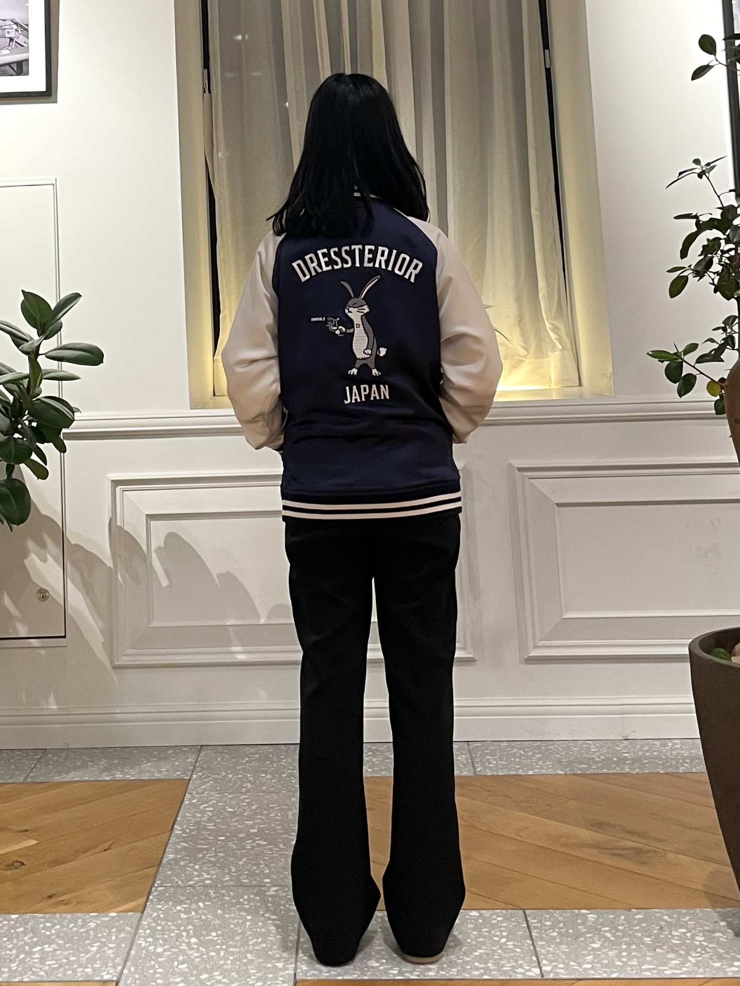 Lilyさんの「DRESSTERIOR｜【MonoMax4月号掲載】ピストルラビット スカジャン」を使ったコーディネート
