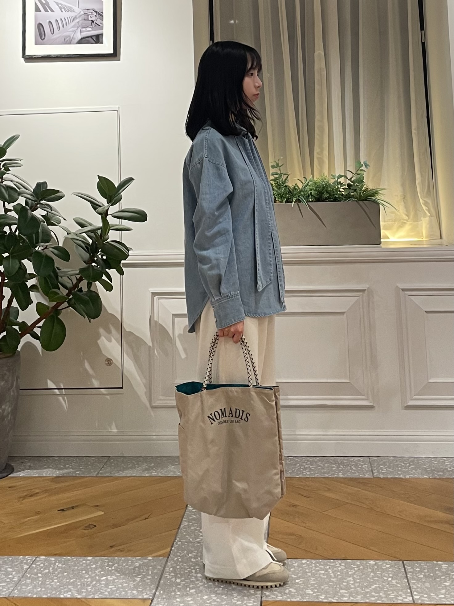 Lilyさんの「DRESSTERIOR｜【取り外し可能】2WAY ボウタイデニムシャツ」を使ったコーディネート