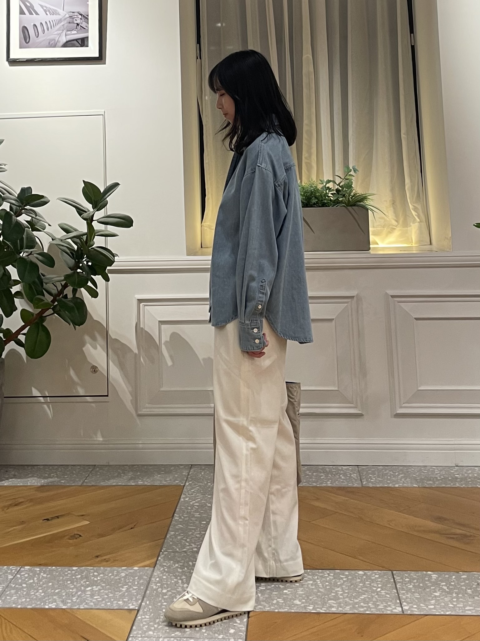 Lilyさんの「DRESSTERIOR｜【取り外し可能】2WAY ボウタイデニムシャツ」を使ったコーディネート