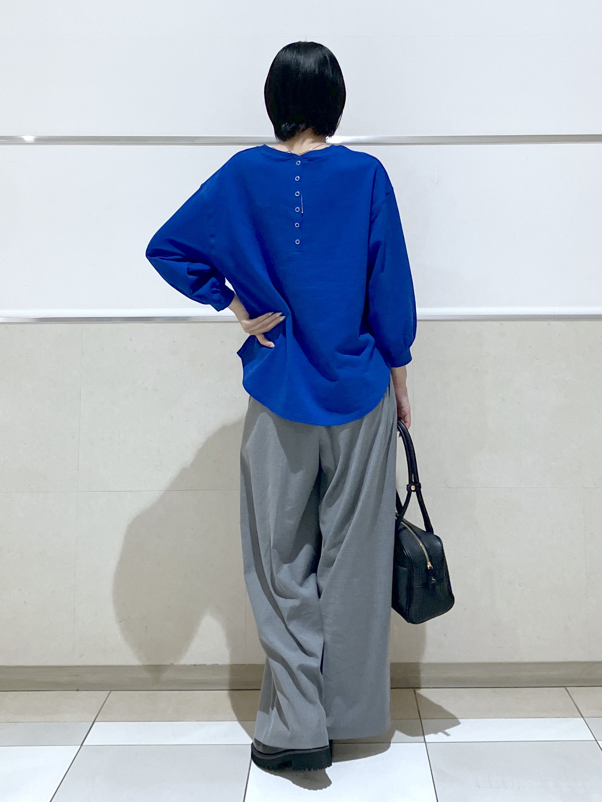 eriko さんの「Dessin｜【洗える/XS-L】バックヘンリーミニ裏毛 長袖」を使ったコーディネート