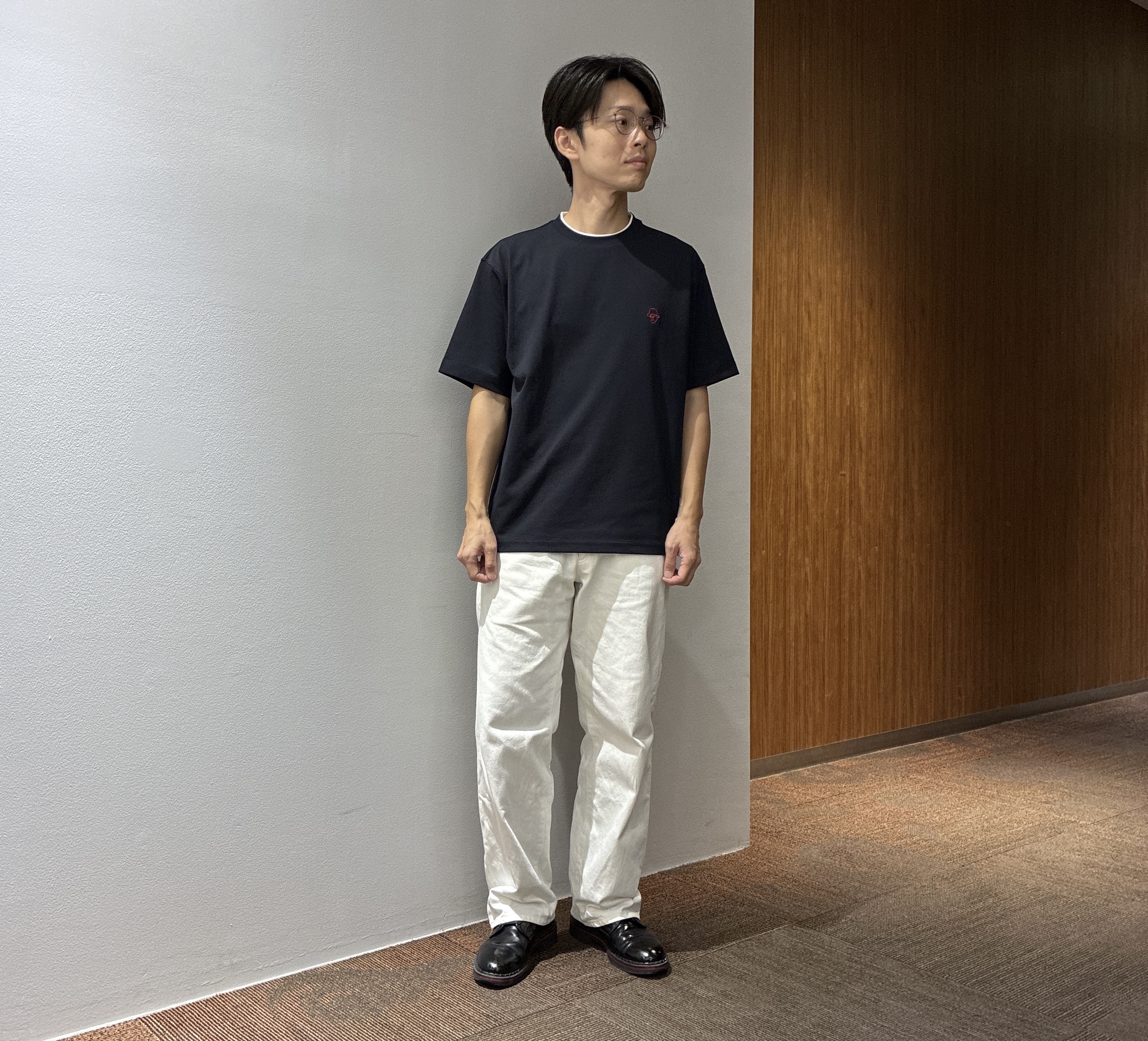 わいずみさんの「TAKEO KIKUCHI｜【BOWLER HAT LABEL】日本製オルタネートストライプシャツ」を使ったコーディネート