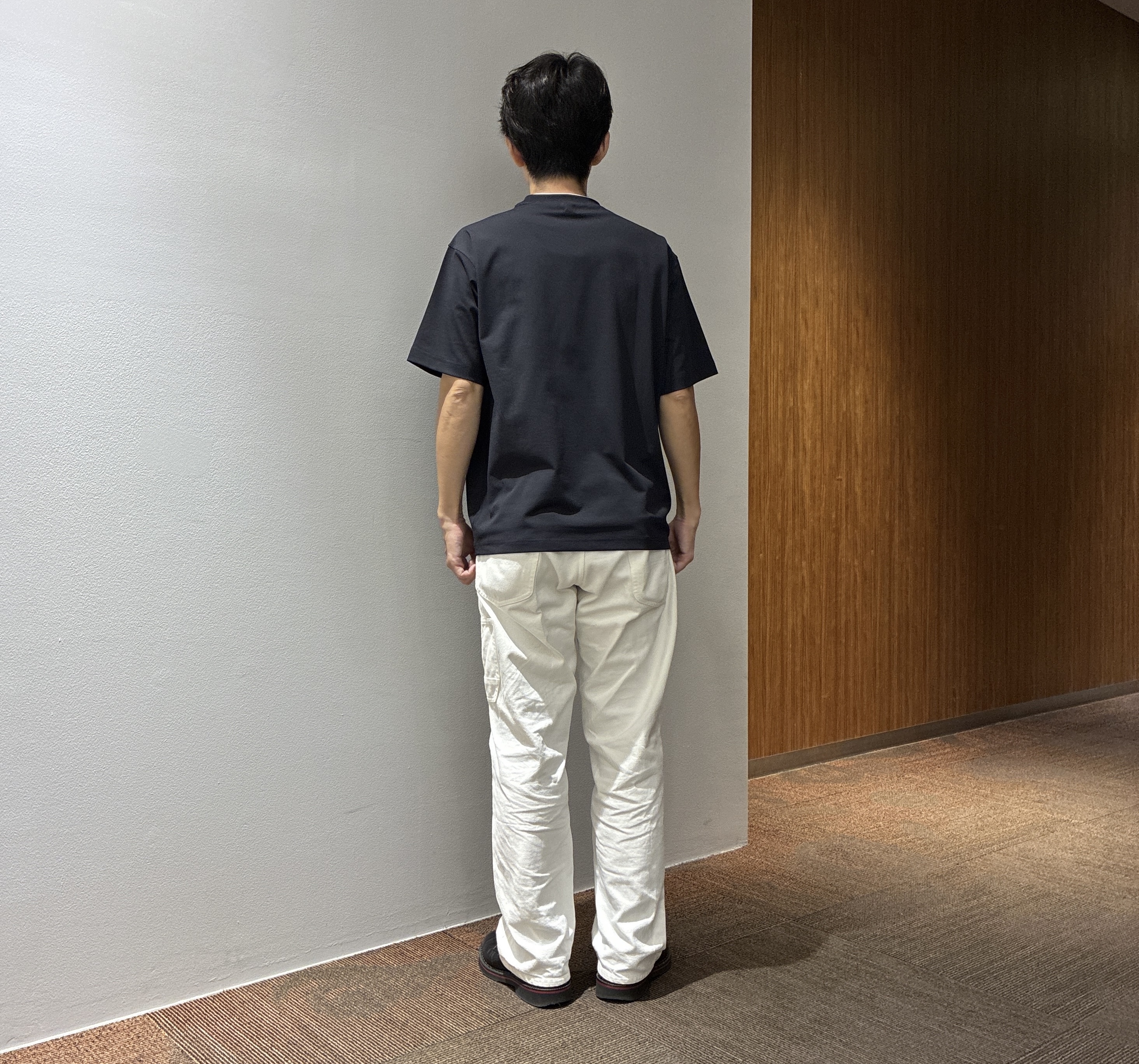 わいずみさんの「TAKEO KIKUCHI｜【BOWLER HAT LABEL】日本製オルタネートストライプシャツ」を使ったコーディネート