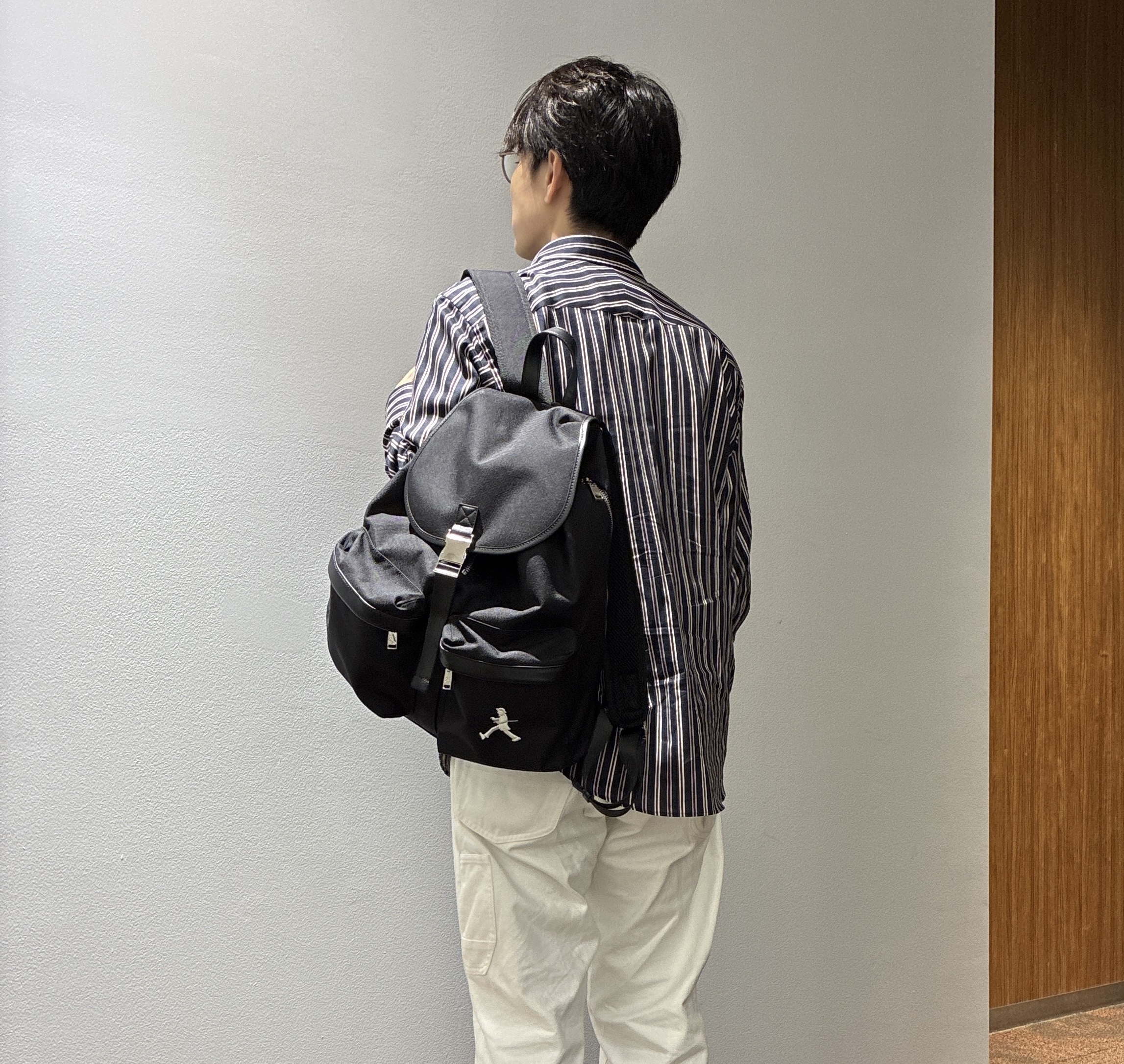 わいずみさんの「TAKEO KIKUCHI｜【BOWLER HAT LABEL】日本製オルタネートストライプシャツ」を使ったコーディネート