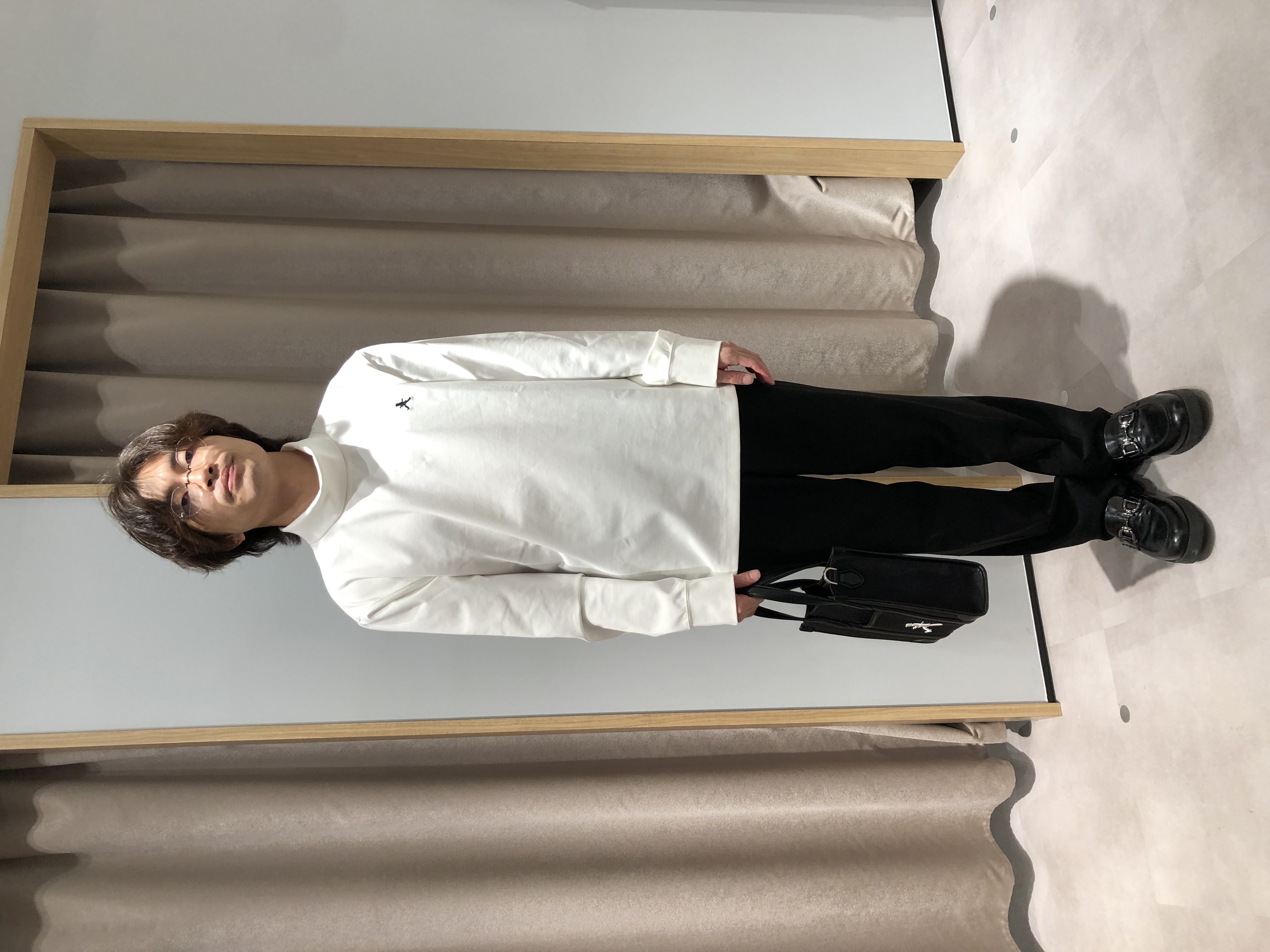 平塚郁博さんの「TAKEO KIKUCHI｜バックプリーツ ボックスシルエット ジップ ブルゾン」を使ったコーディネート