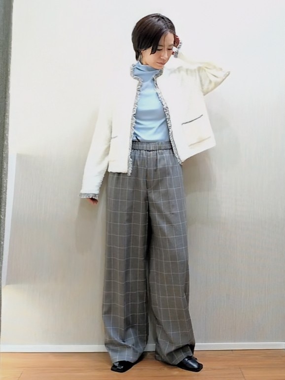 ミズタさんの「UNTITLED｜【重ね着レイヤードに】シアーテレコハイネックトップス」を使ったコーディネート