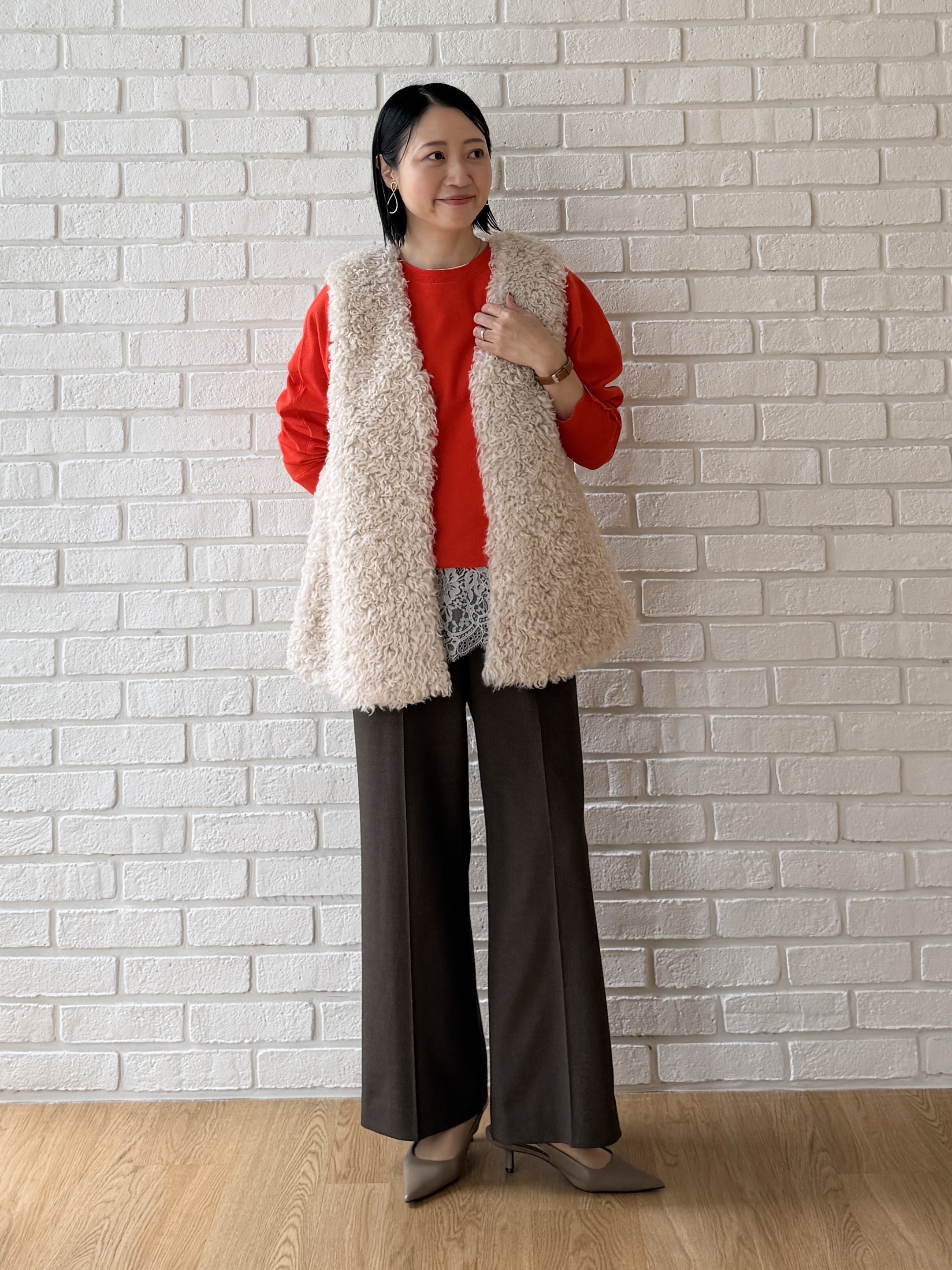 shihoさんの「INDIVI｜【選べる6色／ストレッチ◎】きれいめドルマンスリーブニット」を使ったコーディネート