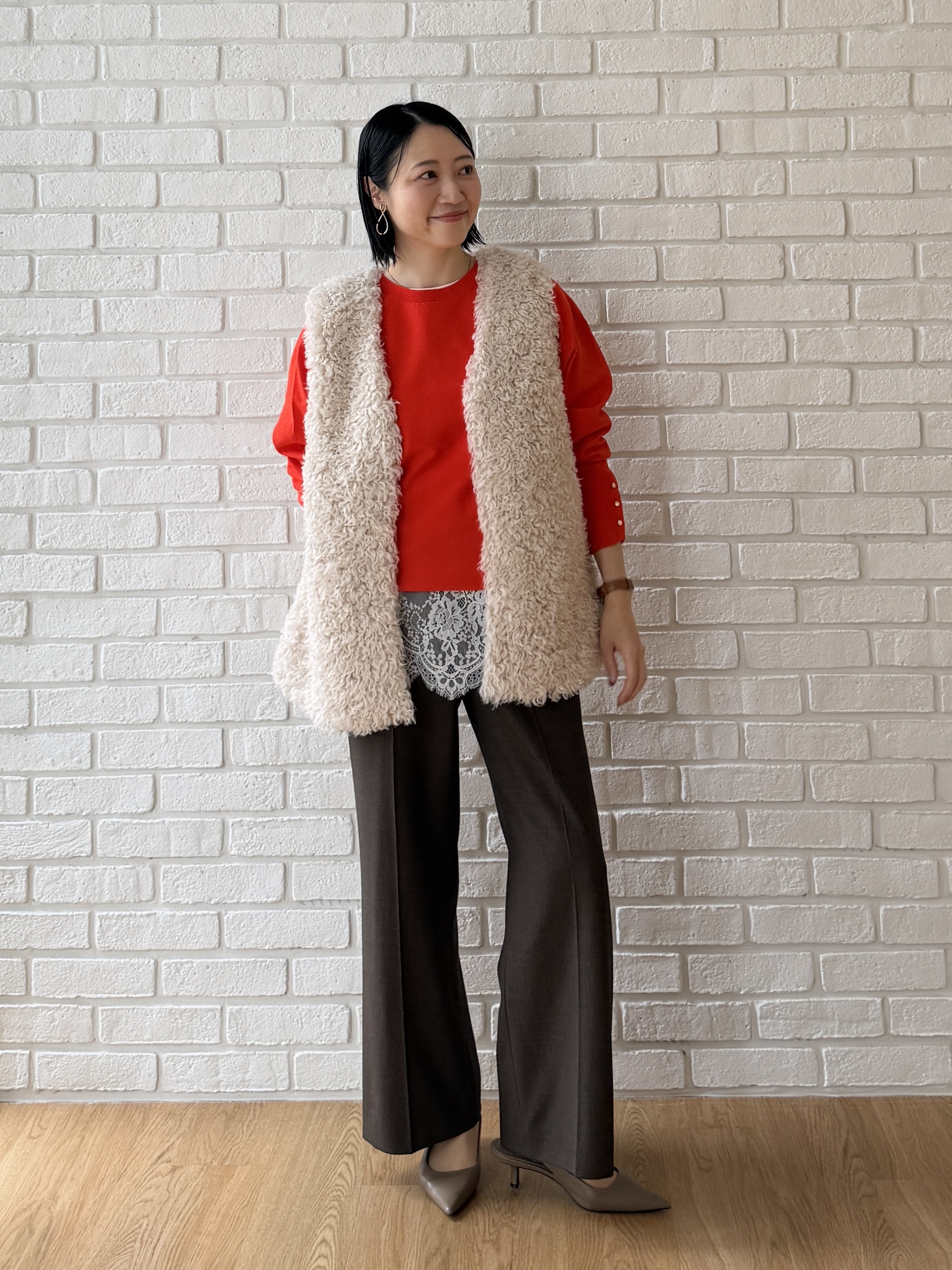 shihoさんの「INDIVI｜【選べる6色／ストレッチ◎】きれいめドルマンスリーブニット」を使ったコーディネート