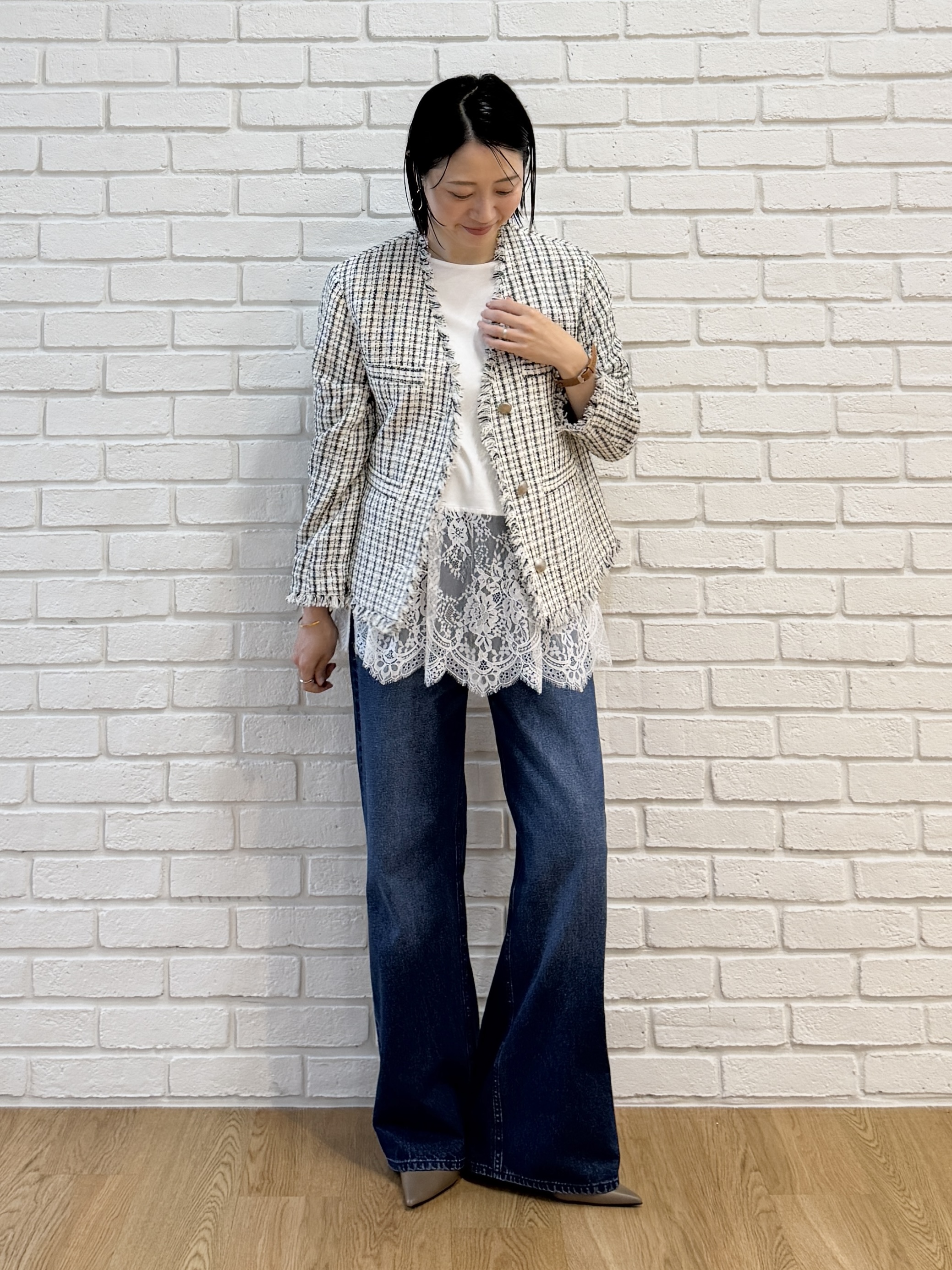 shihoさんの「INDIVI｜【華やか／着回し力◎】上品ツイードVネックジャケット」を使ったコーディネート