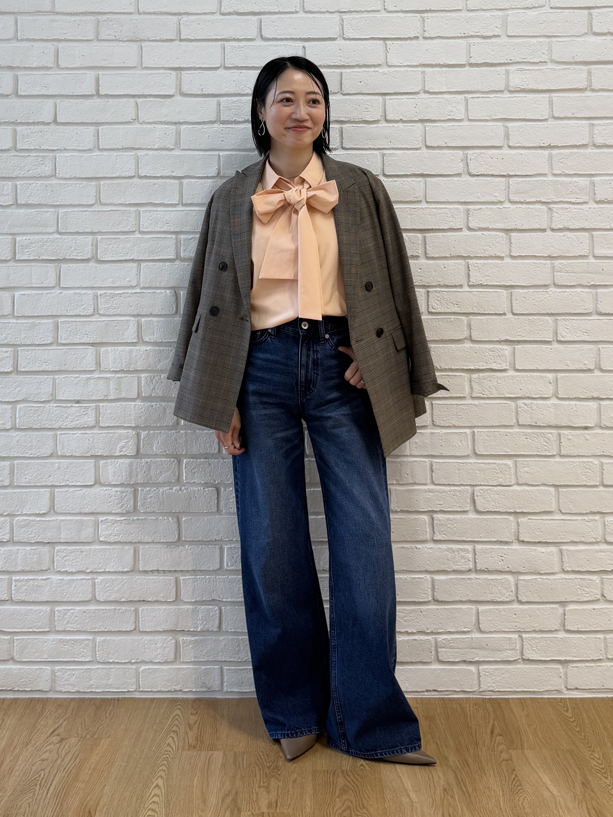 shihoさんの「INDIVI｜【洗濯機OK／ストレッチ◎】秋はじめのダブルジャケット」を使ったコーディネート