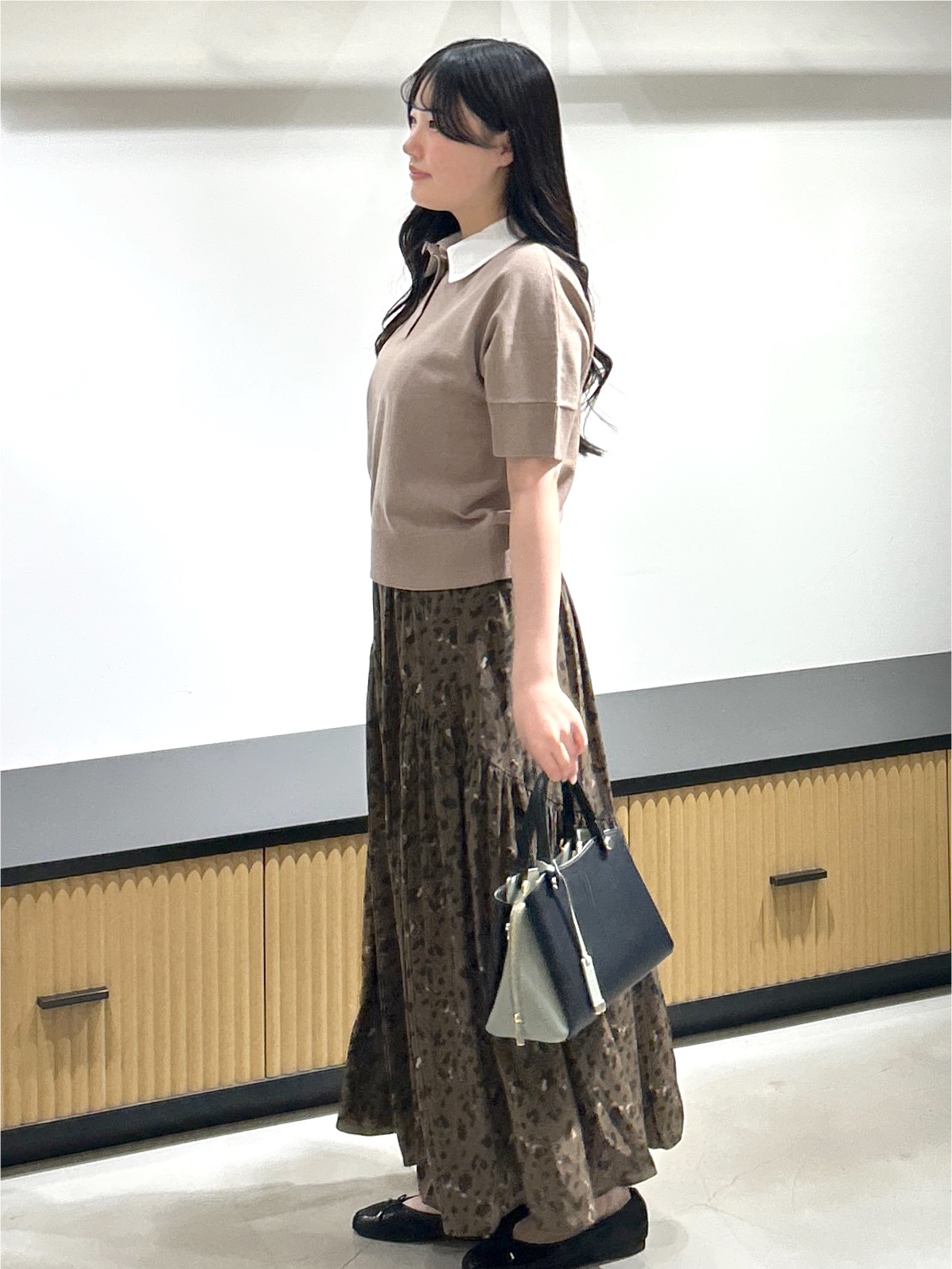 sayaさんの「OPAQUE.CLIP｜【森絵梨佳さん着用】2WAY衿ドッキングニット《洗濯機OK》」を使ったコーディネート