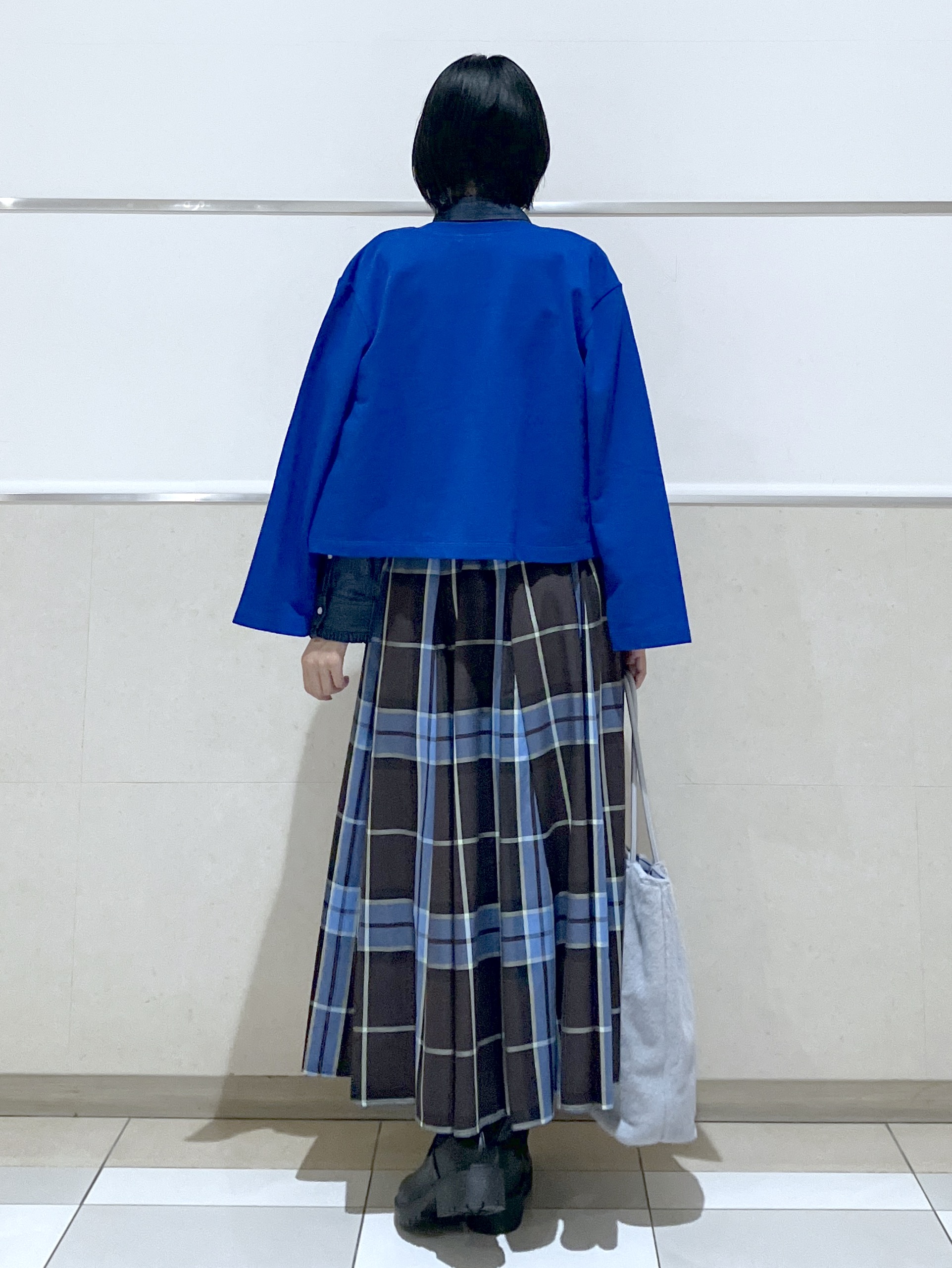 eriko さんの「Dessin｜【ボウタイ取り外し可】2WAYデニムフリルシャツ」を使ったコーディネート