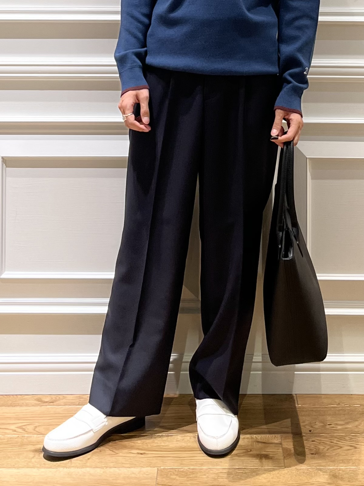 Watanabeさんの「DRESSTERIOR｜【6色展開/洗濯機可】コットンカシミヤ スムースニット」を使ったコーディネート