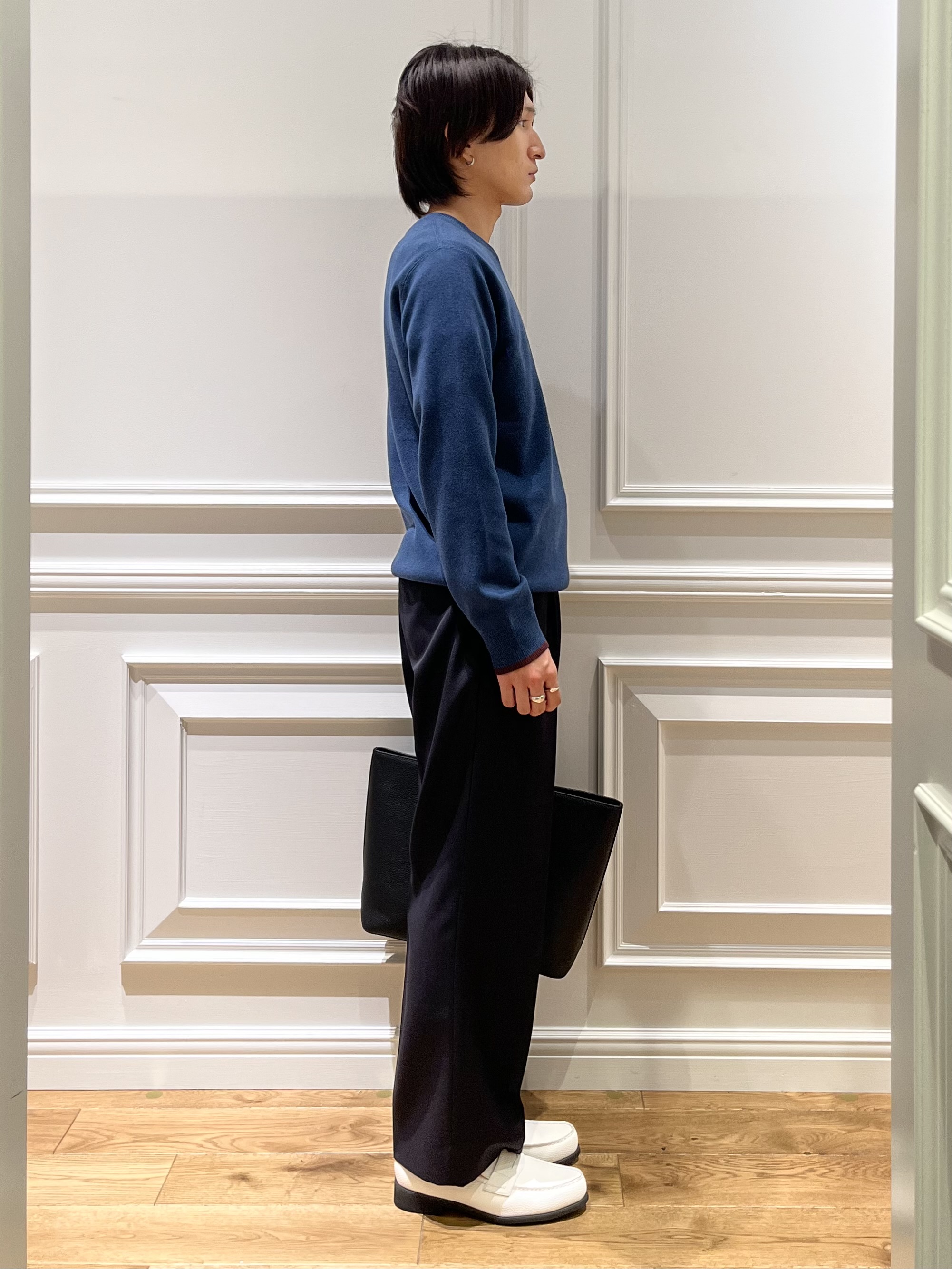 Watanabeさんの「DRESSTERIOR｜【6色展開/洗濯機可】コットンカシミヤ スムースニット」を使ったコーディネート