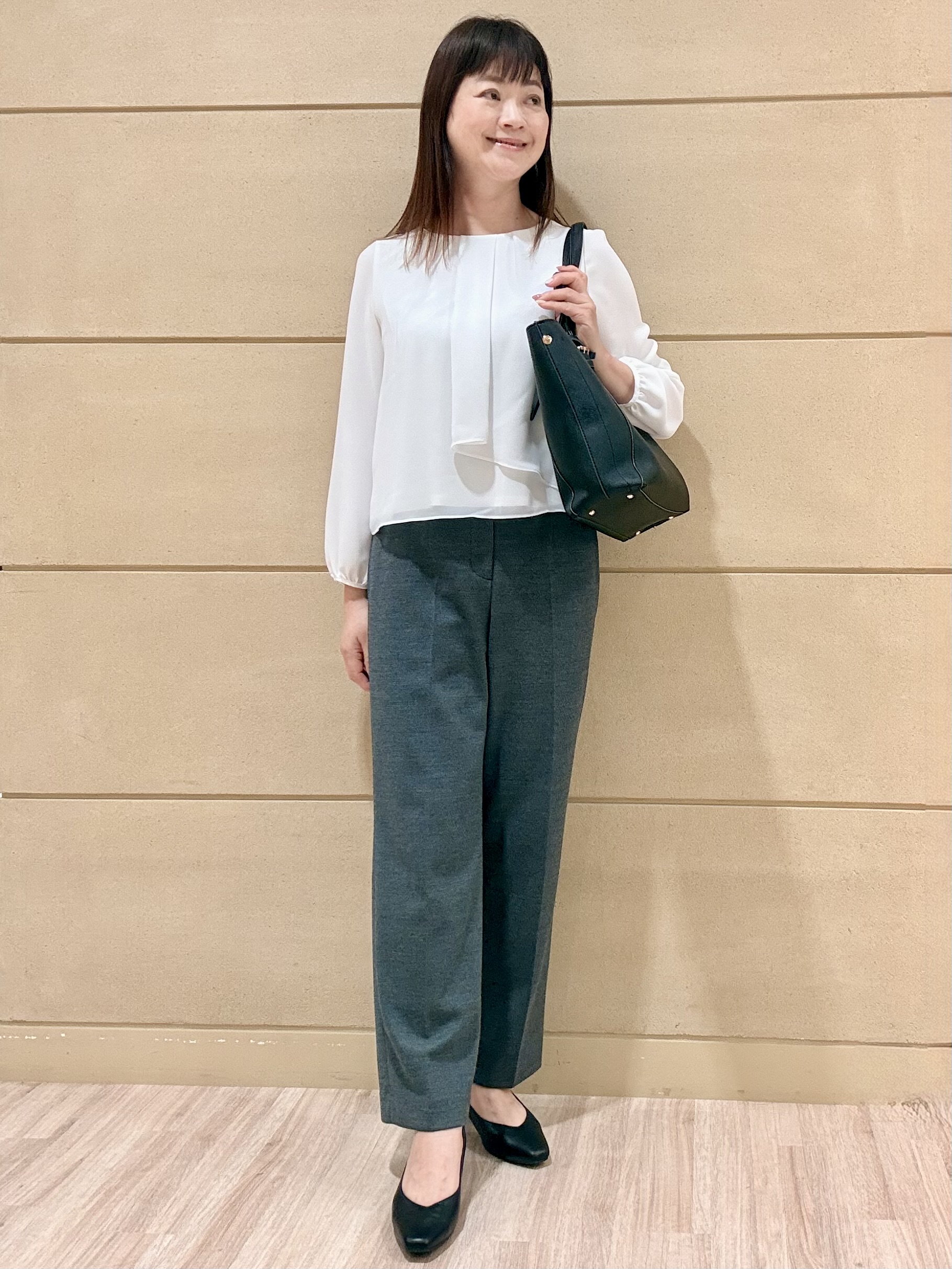 Marさんの「Reflect｜【SS-4Lサイズ／通勤／セレモニー】クルーネック シフォンブラウス」を使ったコーディネート