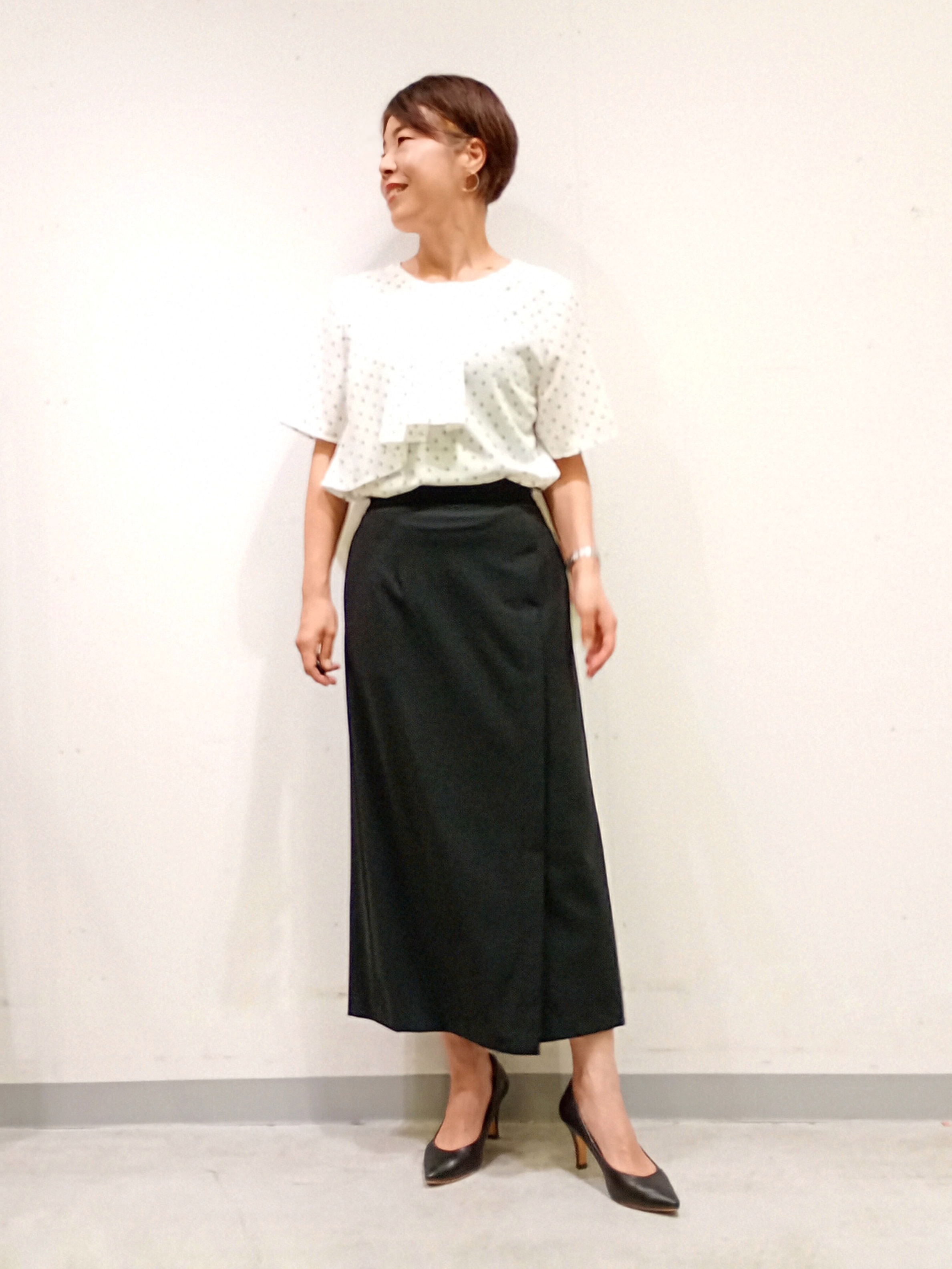 Kさんの「INDIVI｜【接触冷感/UVケア/夏羽織り/着る日傘】ケープ風ブラウス」を使ったコーディネート