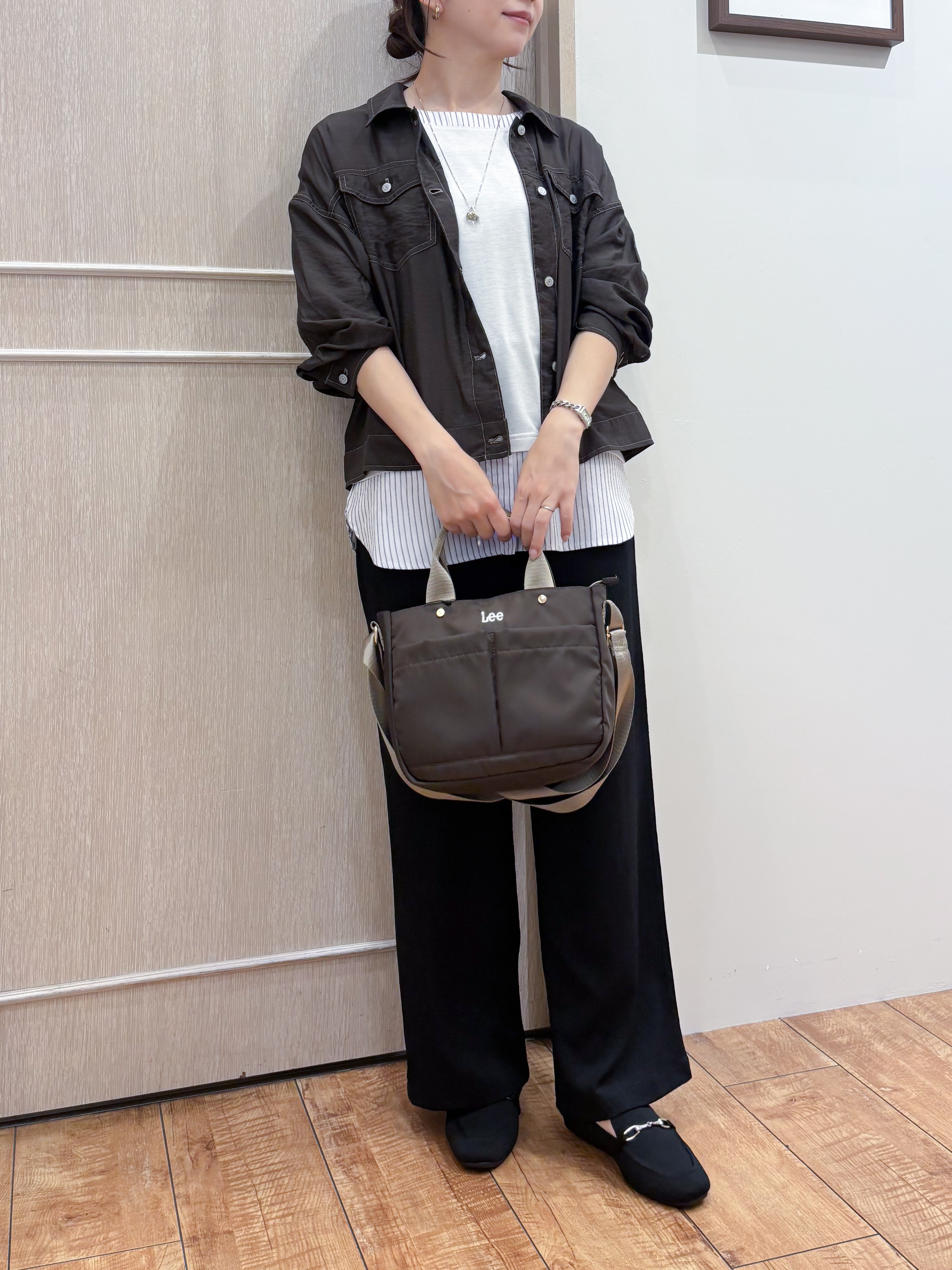 なみさんの「SHOO･LA･RUE｜【S-LL/洗濯機可】Gジャン風 軽く羽織れるシアージャケット」を使ったコーディネート
