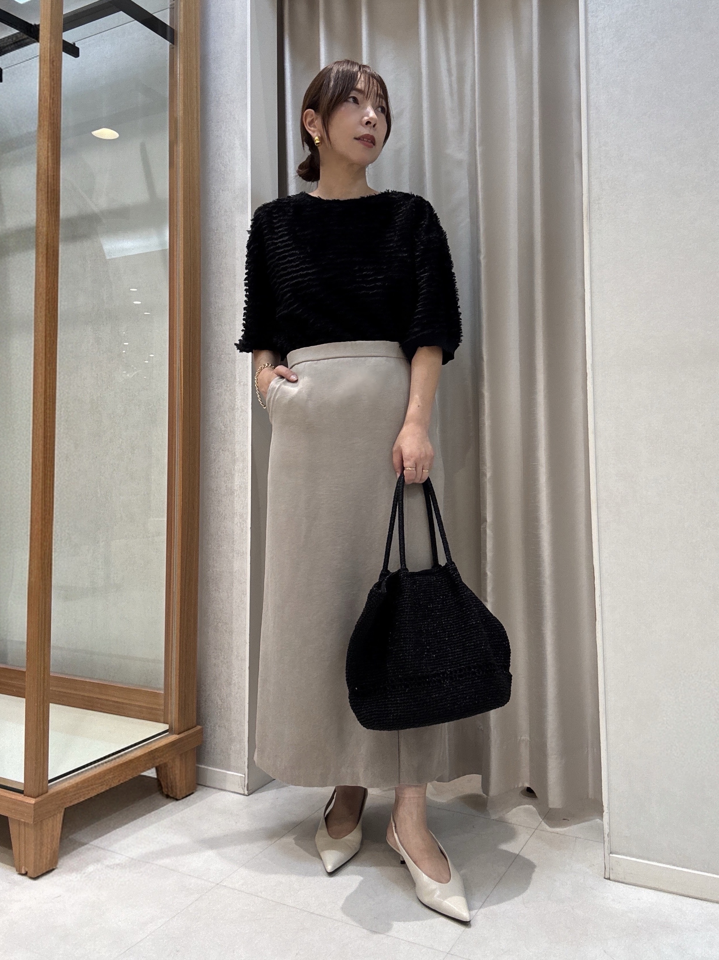 tomoさんの「UNTITLED｜【秋映え/体型カバー】フェザージャガードプルオーバー」を使ったコーディネート