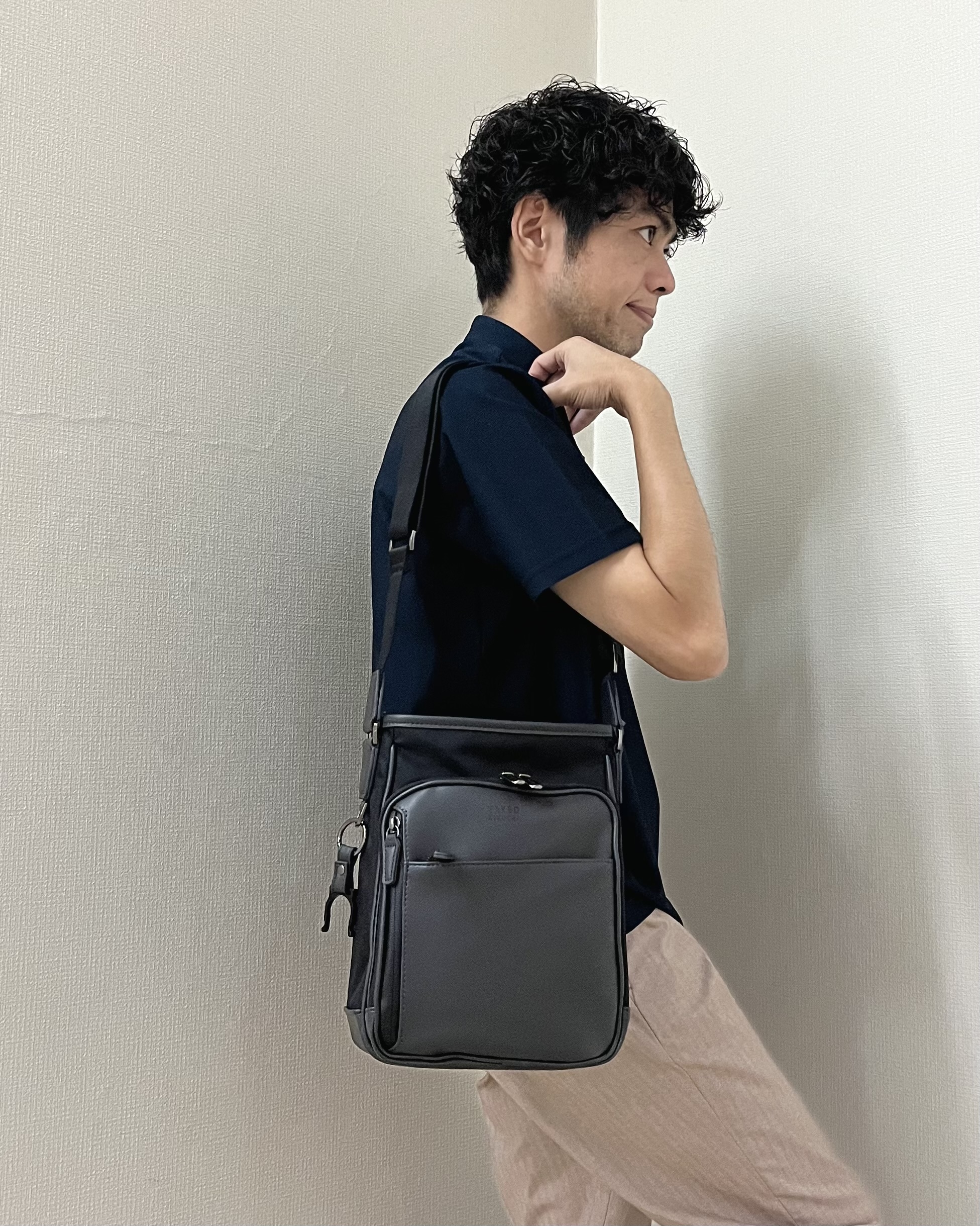 URAさんの「TAKEO KIKUCHI｜【通気性】AIR TOOL ポロシャツ」を使ったコーディネート