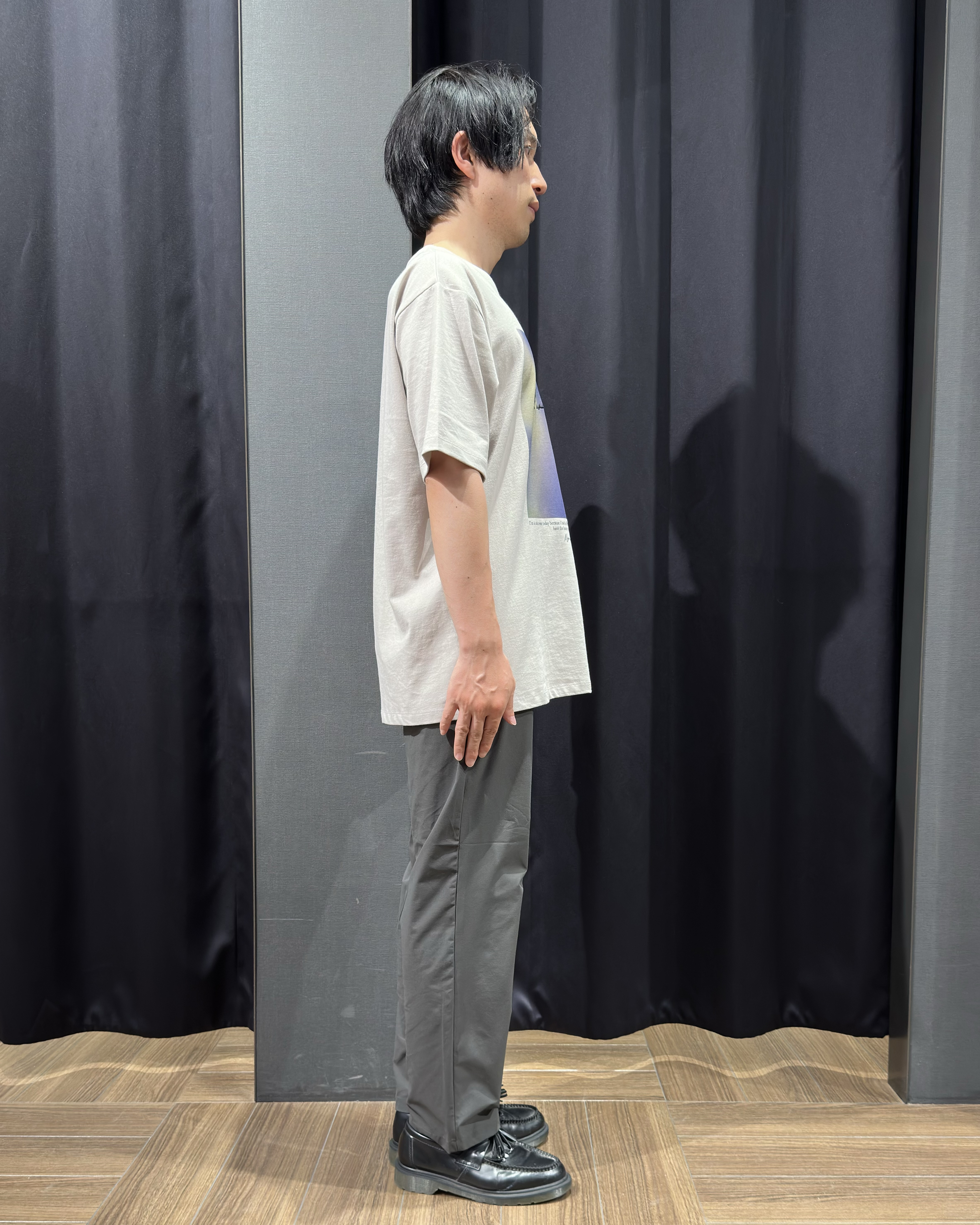 tomoyaさんの「THE SHOP TK｜【接触冷感/遮熱/UVカット/防シワ/２WAYストレッチ/軽量】エアリー ライトテックス イージーパ」を使ったコーディネート