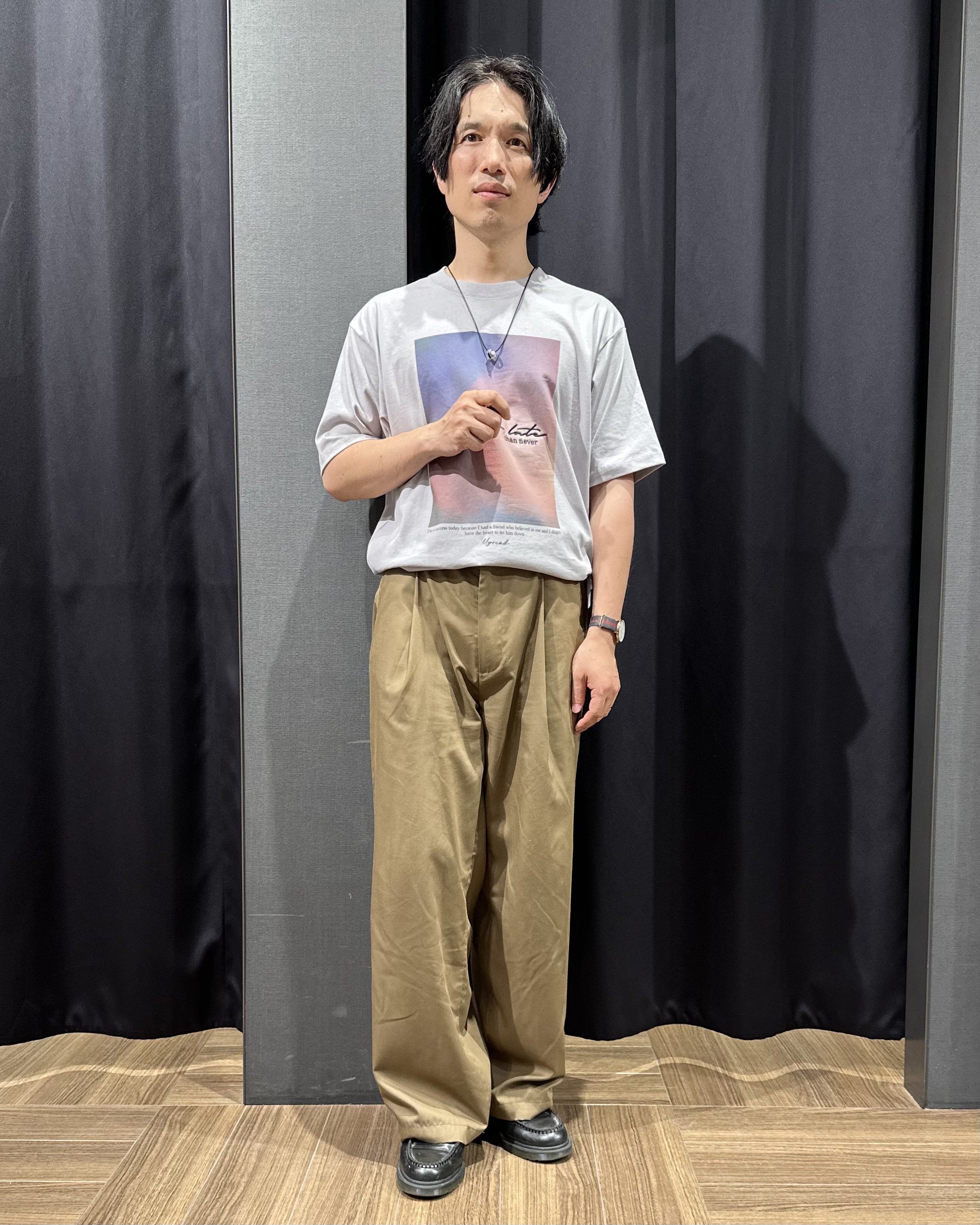 tomoyaさんの「THE SHOP TK｜側章ワイドイージーパンツ」を使ったコーディネート