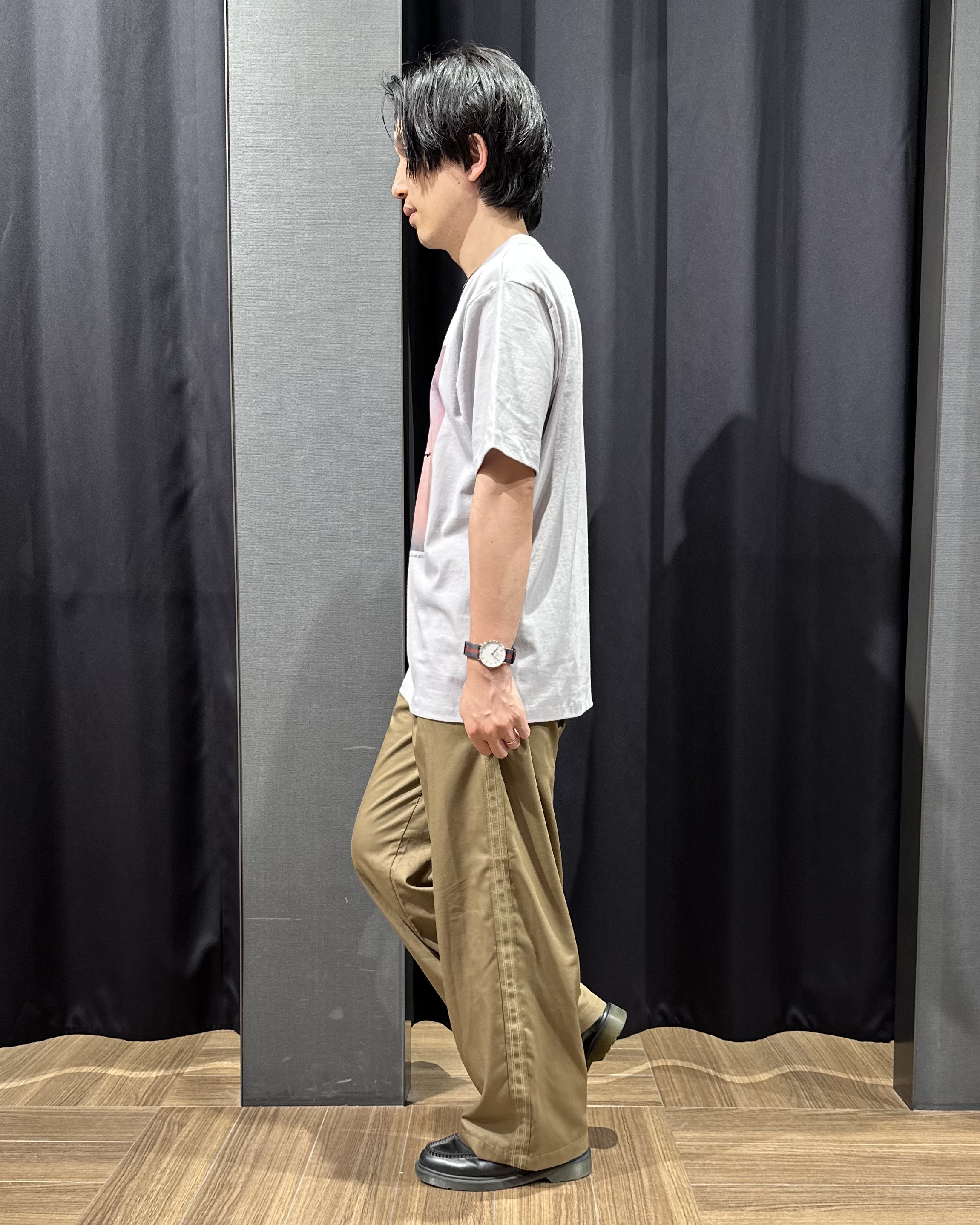 tomoyaさんの「THE SHOP TK｜側章ワイドイージーパンツ」を使ったコーディネート