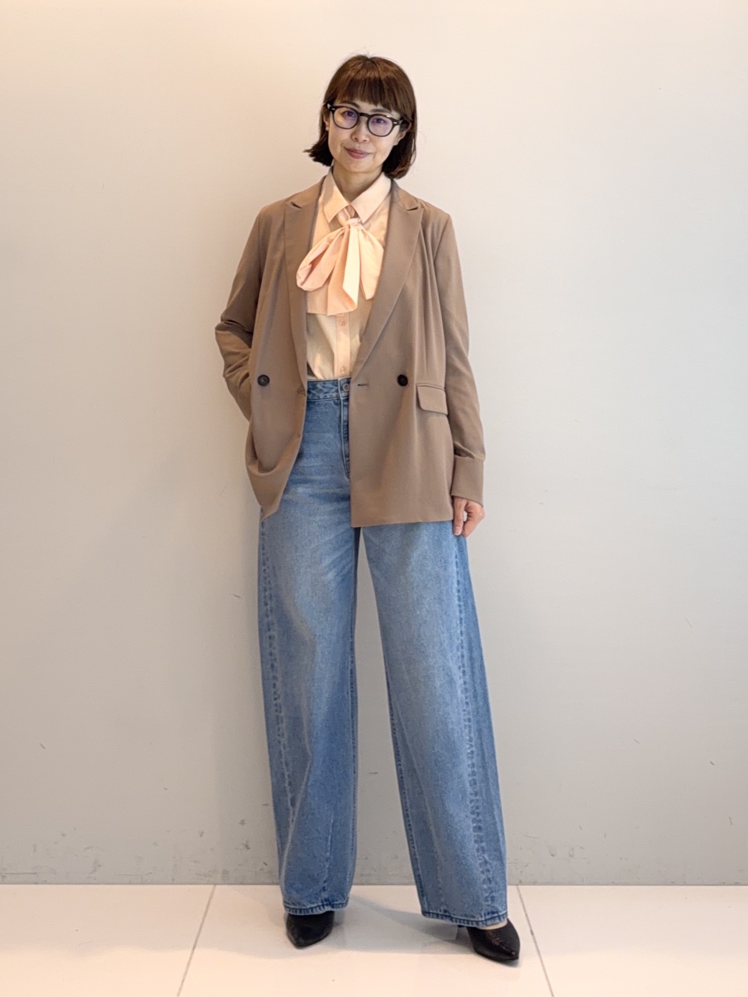 murayamaさんの「INDIVI｜【接触冷感／ストレッチ◎】取外し可ボウタイシャツ」を使ったコーディネート