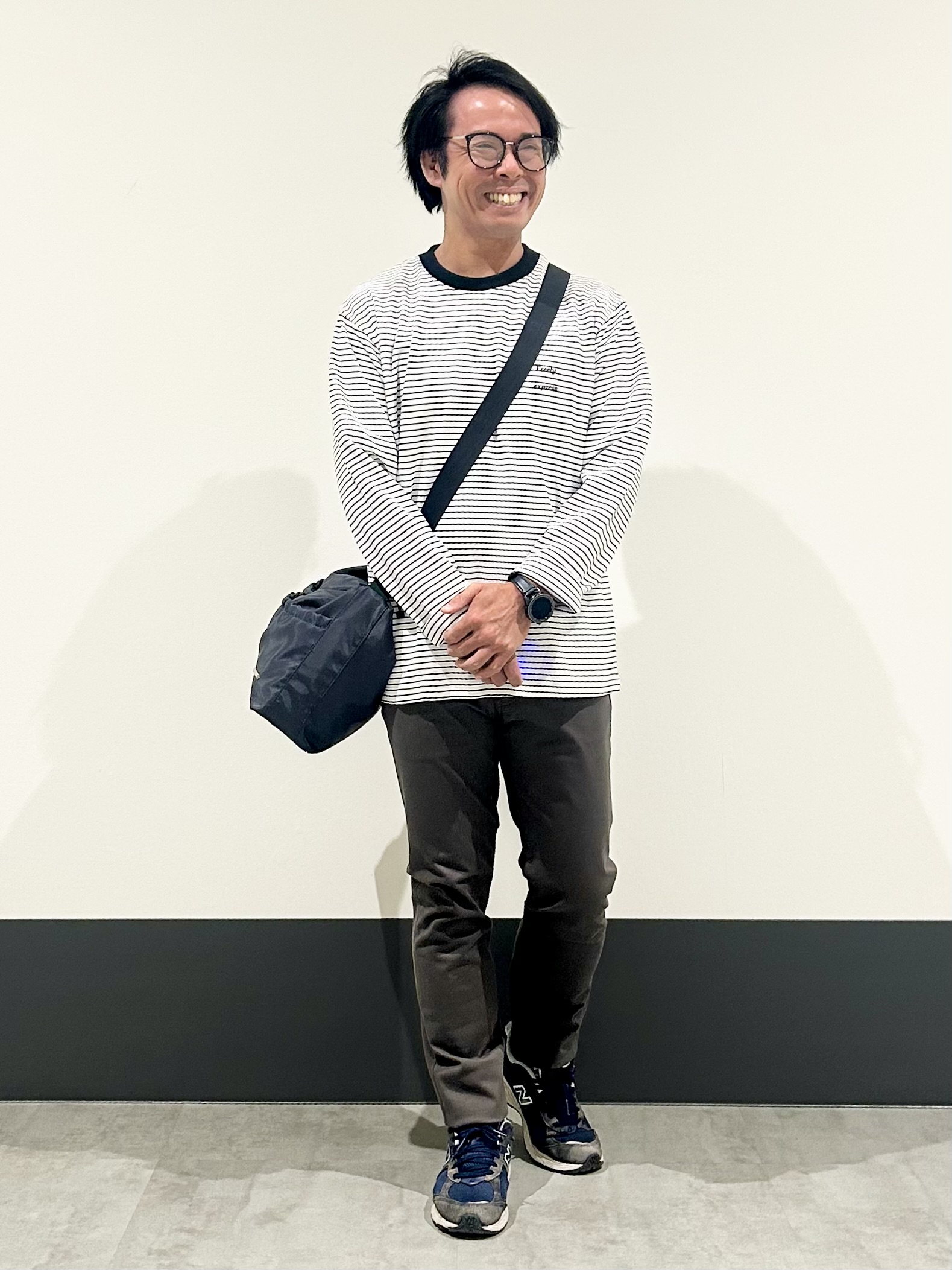 KENJI Iさんの「THE SHOP TK｜【洗濯機OK】リップルボーダー長袖Tシャツ」を使ったコーディネート