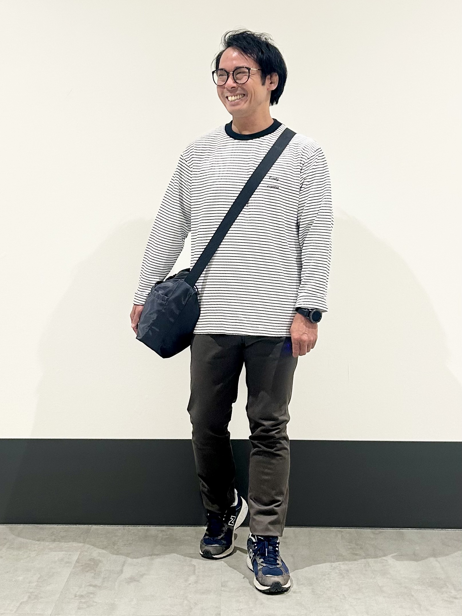 KENJI Iさんの「THE SHOP TK｜【洗濯機OK】リップルボーダー長袖Tシャツ」を使ったコーディネート