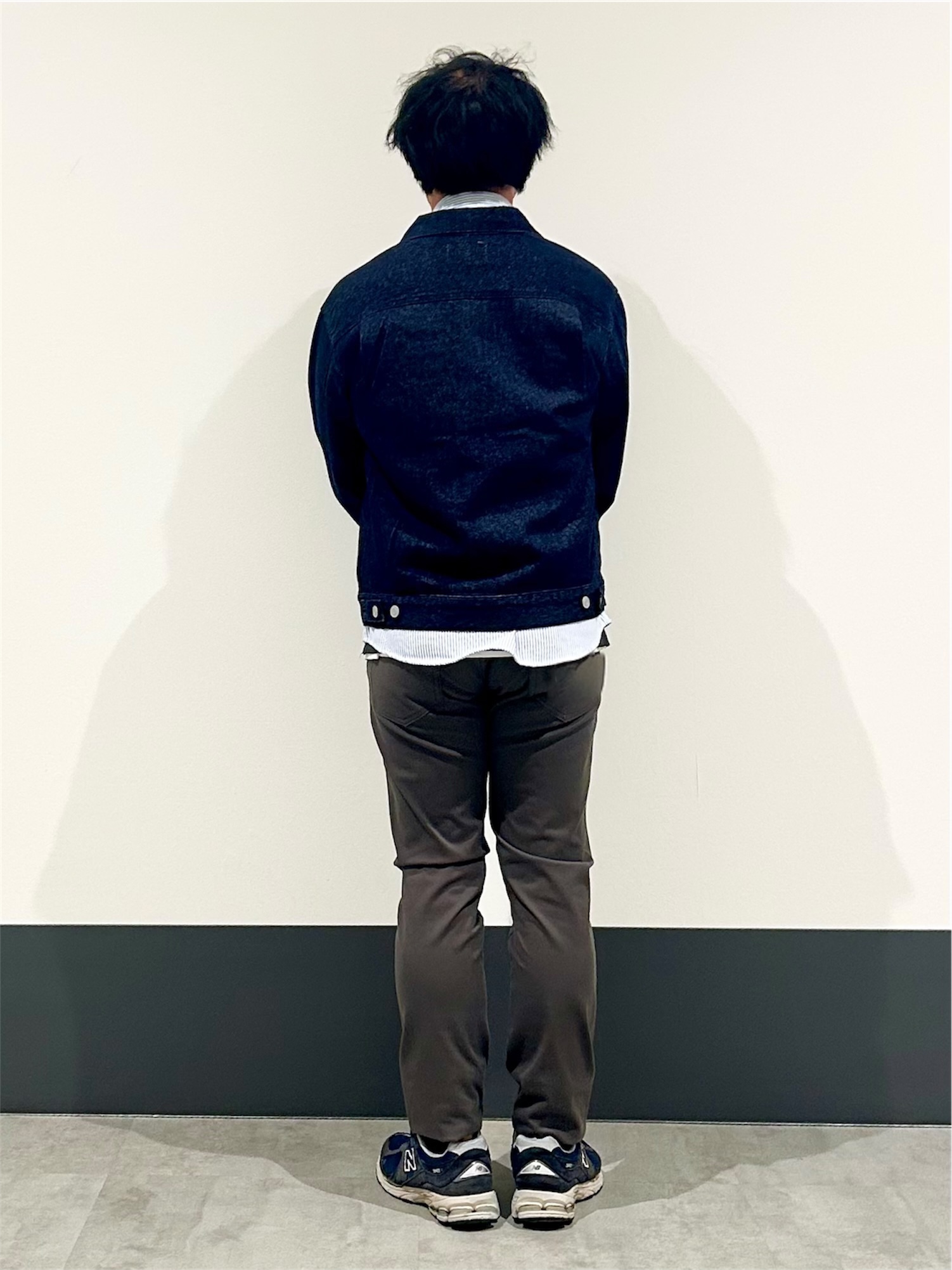KENJI Iさんの「THE SHOP TK｜【色落ちしにくい/セットアップ可】デニムライク ジップアップジャケット」を使ったコーディネート