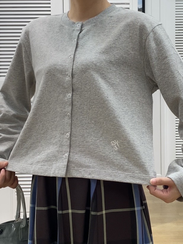 Hamaさんの「Dessin｜リングスナップミニ裏毛カーディガン」を使ったコーディネート