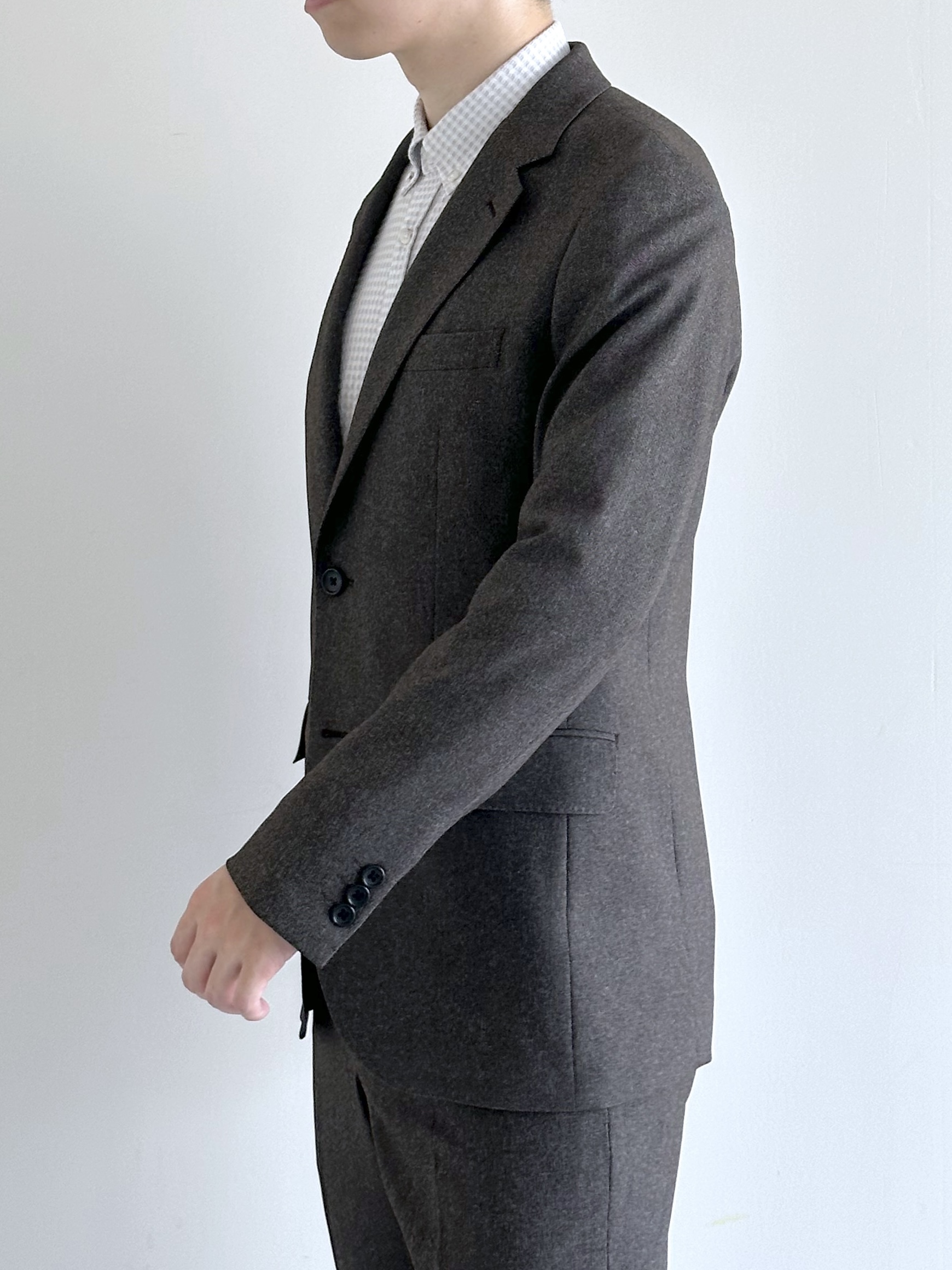 イッシーさんの「TAKEO KIKUCHI｜ウールライクキャットフット ジャケット」を使ったコーディネート