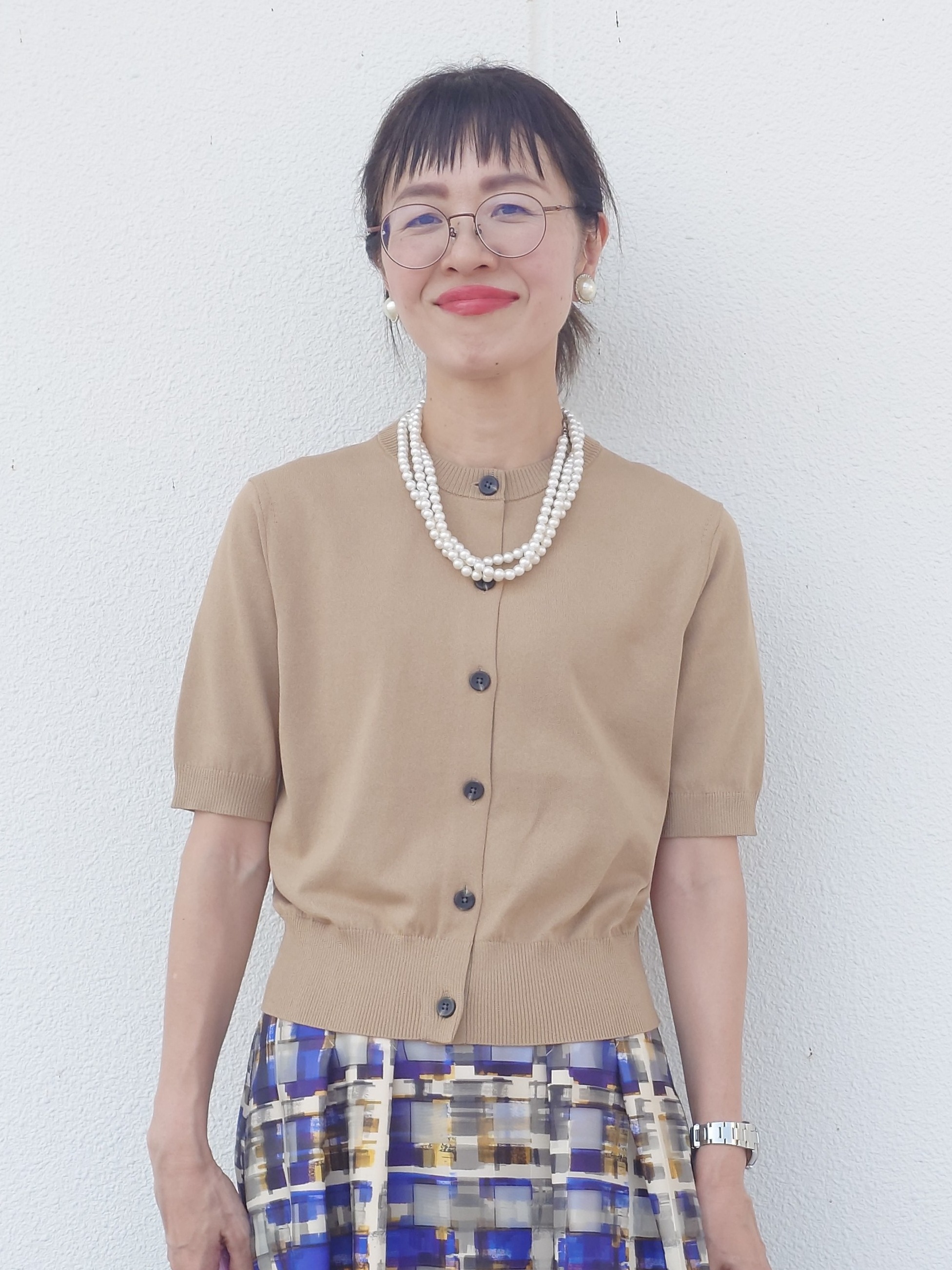 MUTSUKOさんの「UNTITLED｜【すっきり秋羽織り/前開きボタン】ドライタッチ5分袖カーディガン」を使ったコーディネート