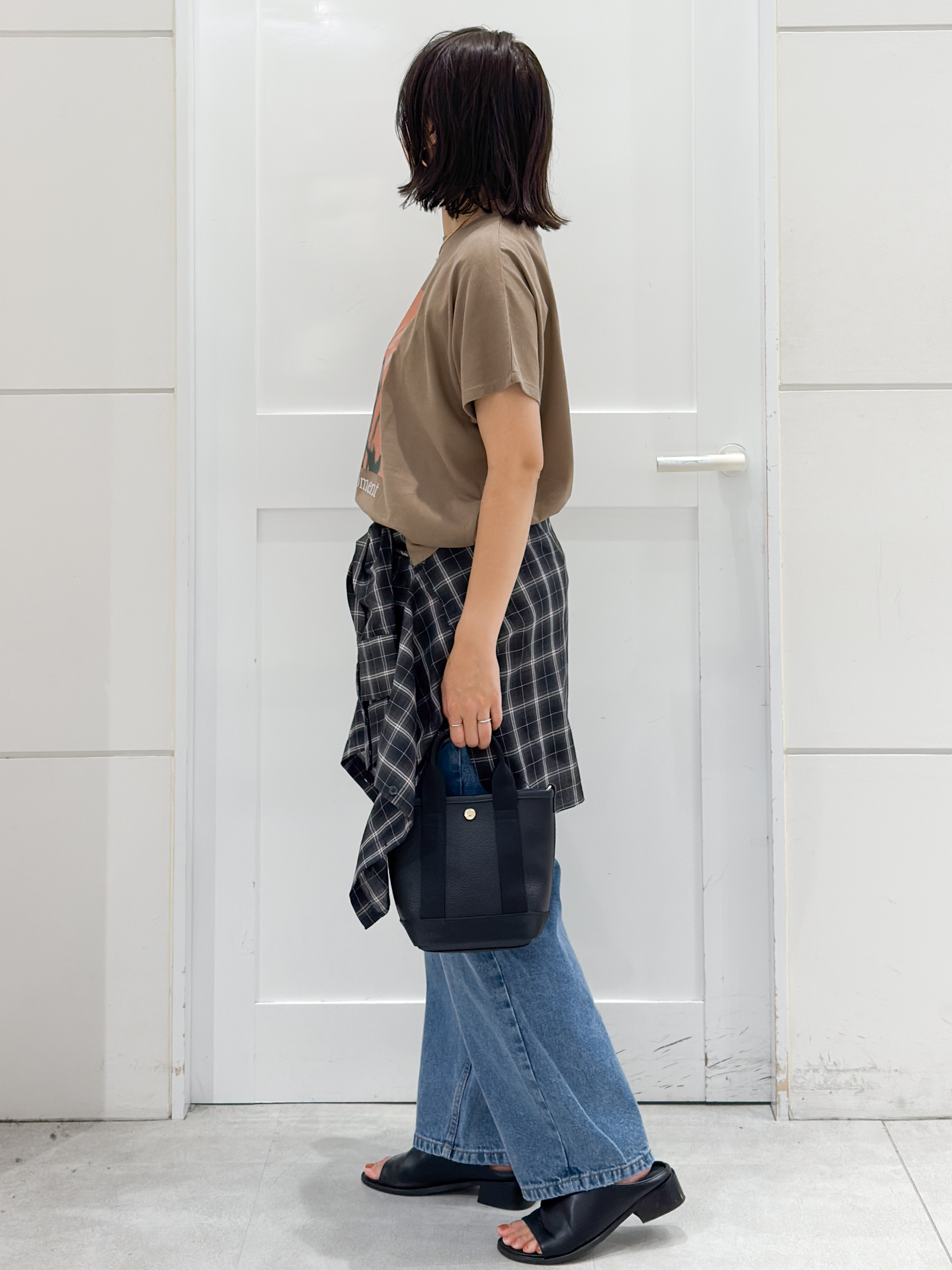 yuka.aさんの「OPAQUE.CLIP｜フォトプリントTシャツ【洗濯機OK】」を使ったコーディネート