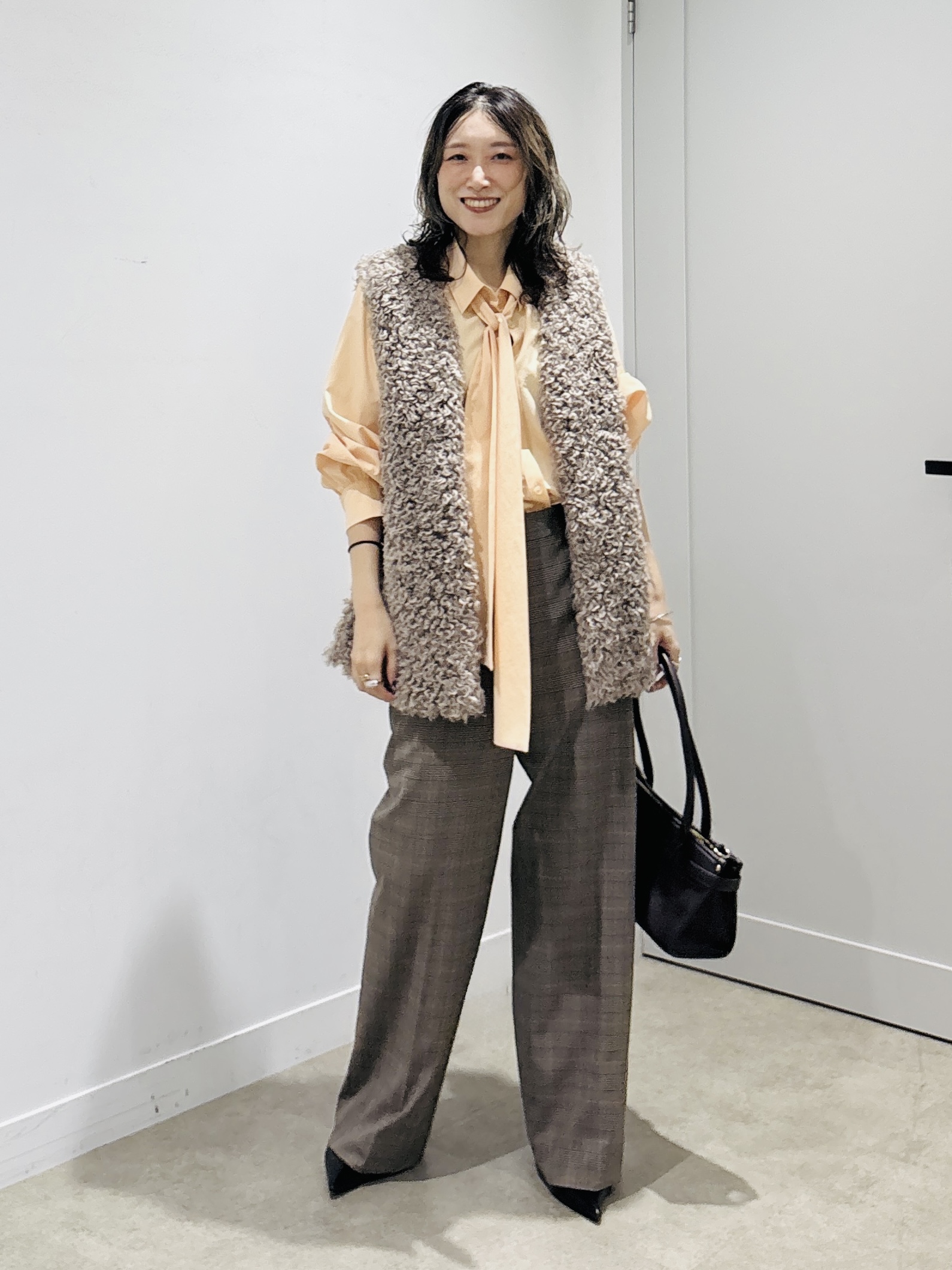 kotakiさんの「INDIVI｜【接触冷感／ストレッチ◎】取外し可ボウタイシャツ」を使ったコーディネート