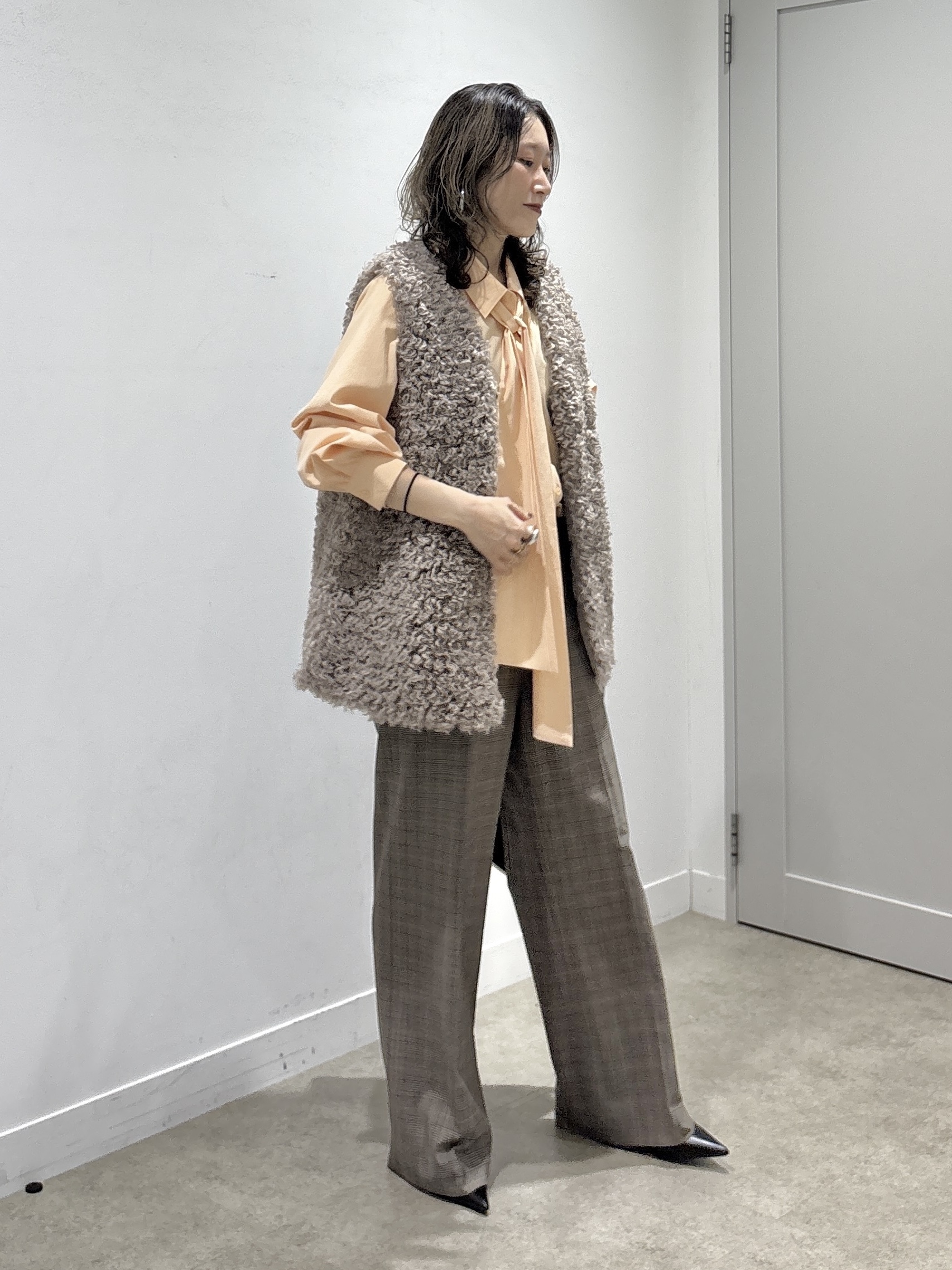 kotakiさんの「INDIVI｜【接触冷感／ストレッチ◎】取外し可ボウタイシャツ」を使ったコーディネート