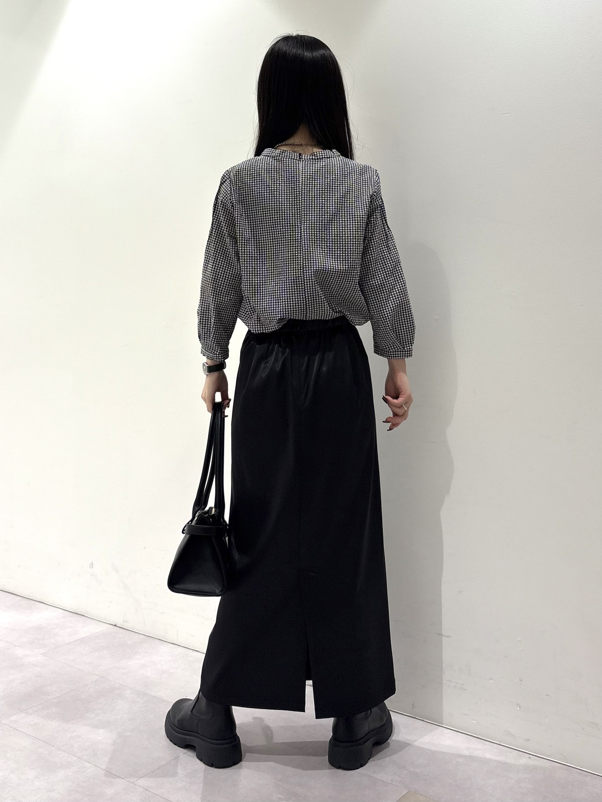 KEIKOさんの「INDIVI｜【UVケア／吸汗速乾】凹凸素材ミニスタンドトップス」を使ったコーディネート