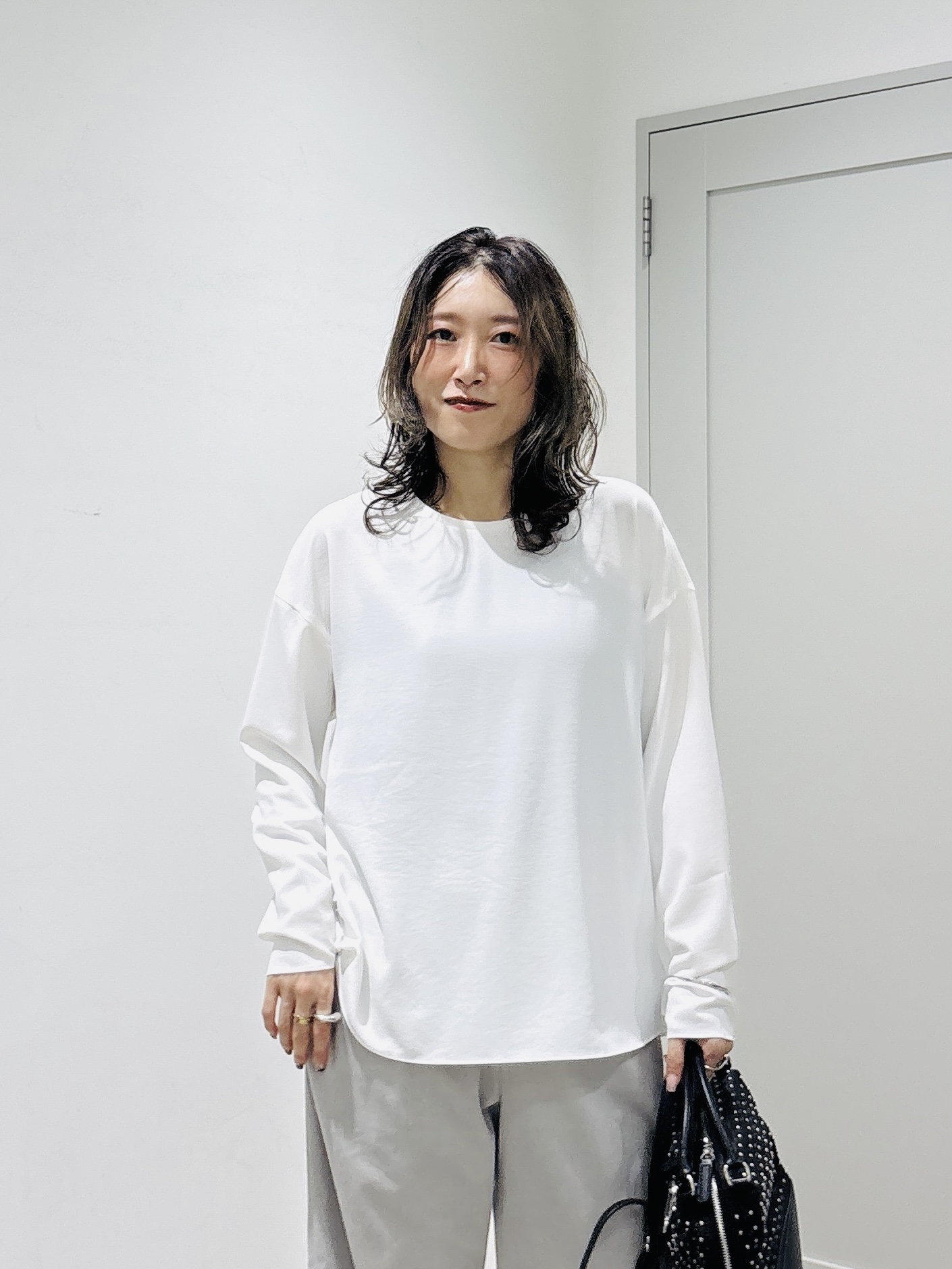 kotakiさんの「INDIVI｜【吸汗速乾／さらっと】キレイめロンT」を使ったコーディネート