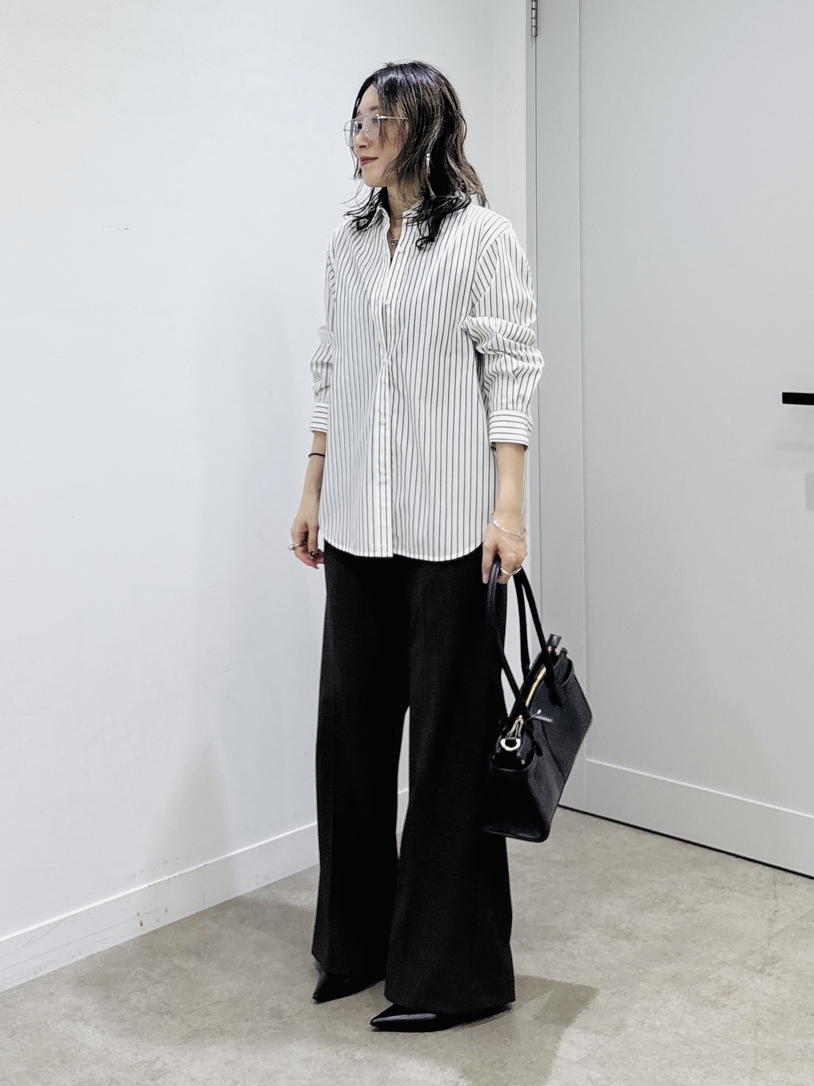 kotakiさんの「INDIVI｜【洗濯機OK／ストレッチ◎】ストレートワイドパンツ」を使ったコーディネート