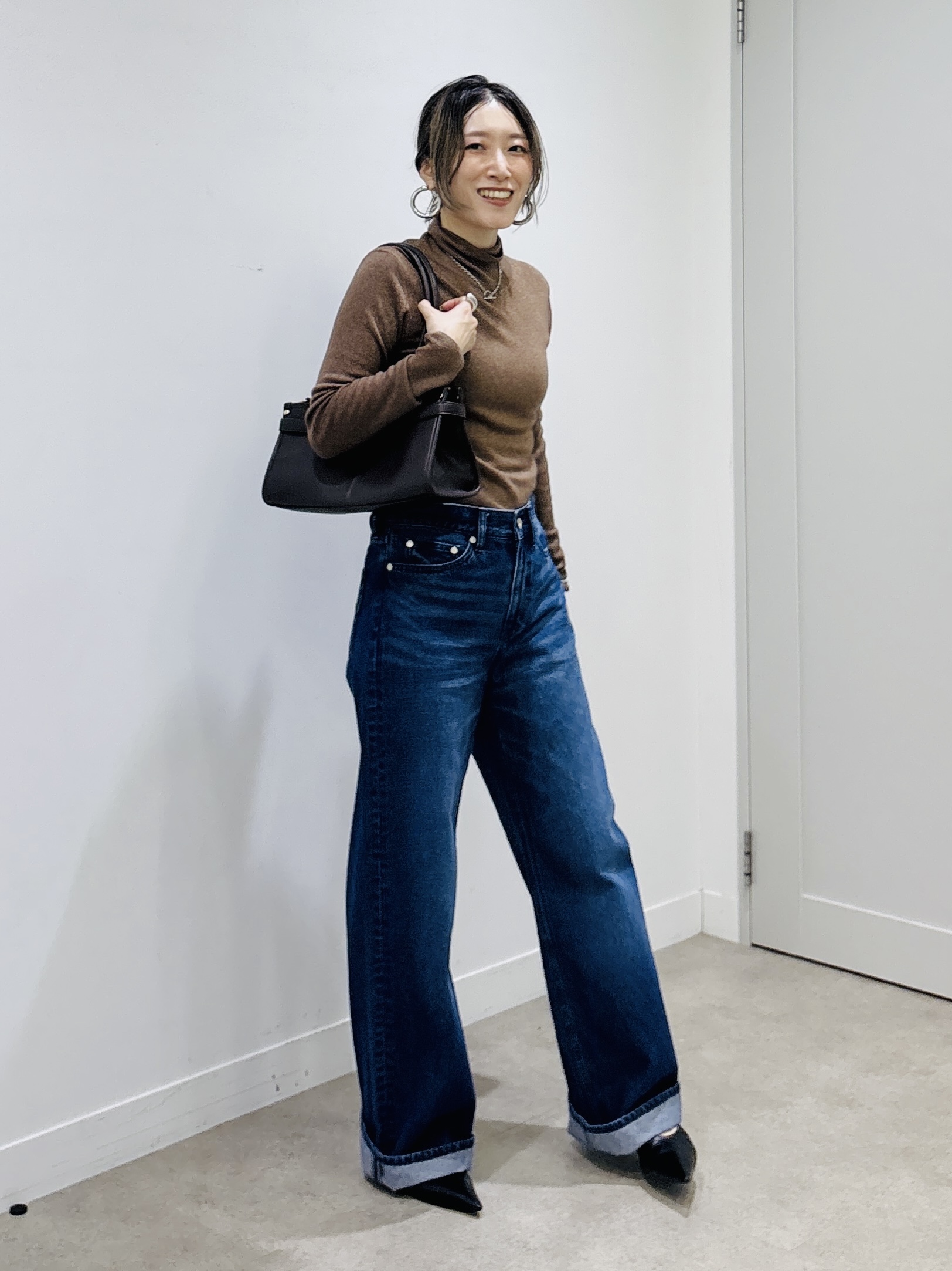 kotakiさんの「INDIVI｜【新作登場！】美脚ワイドデニム」を使ったコーディネート