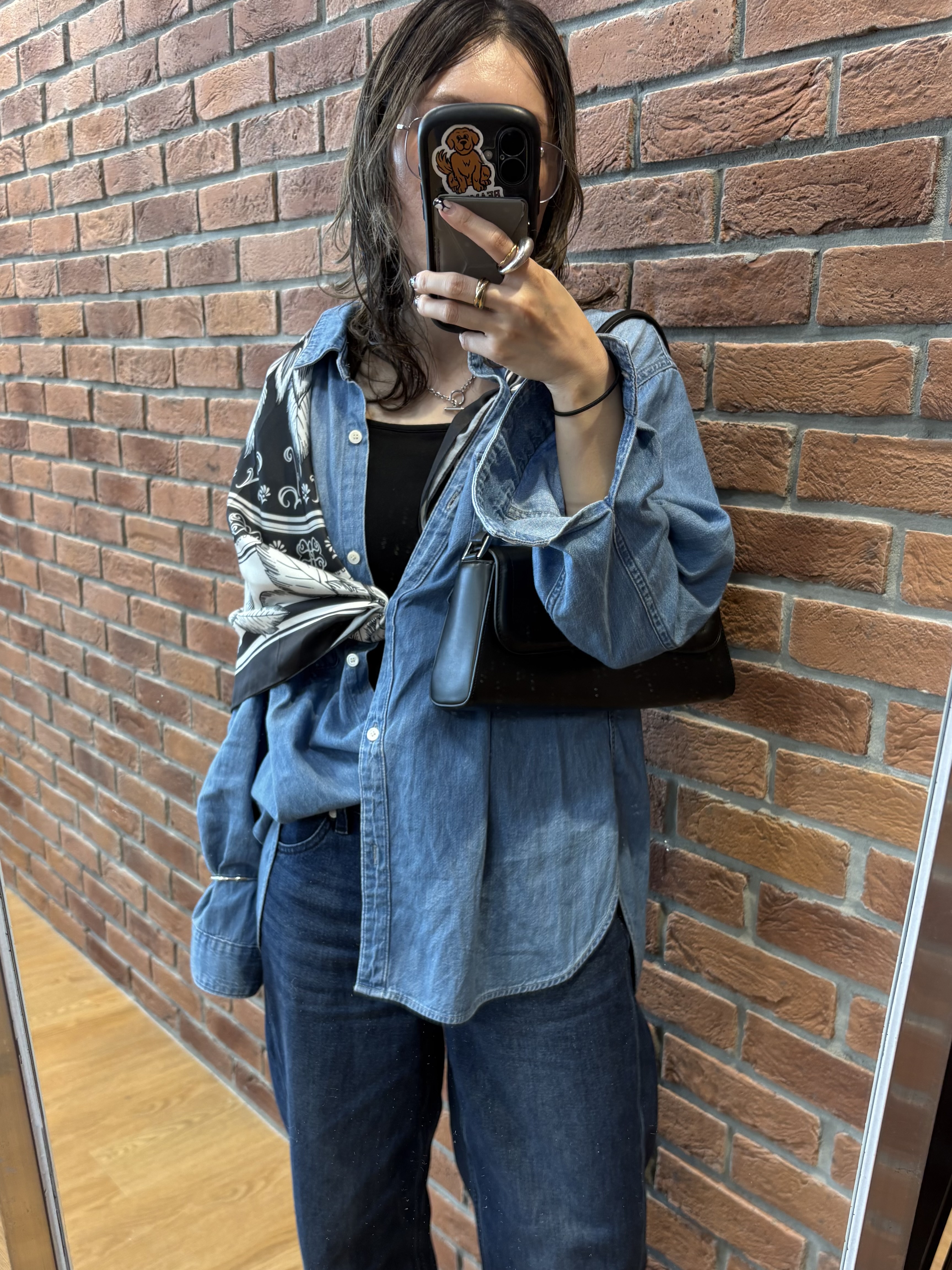 kotakiさんの「INDIVI｜【洗える／体型カバー】ライトデニム ワークシャツ」を使ったコーディネート