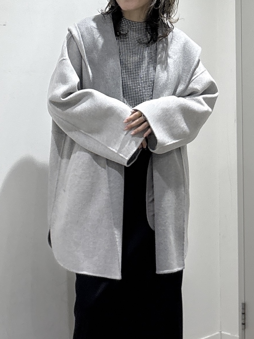 kotakiさんの「INDIVI｜【初秋にピッタリ！／洗える】凹凸素材ミニスタンドトップス」を使ったコーディネート