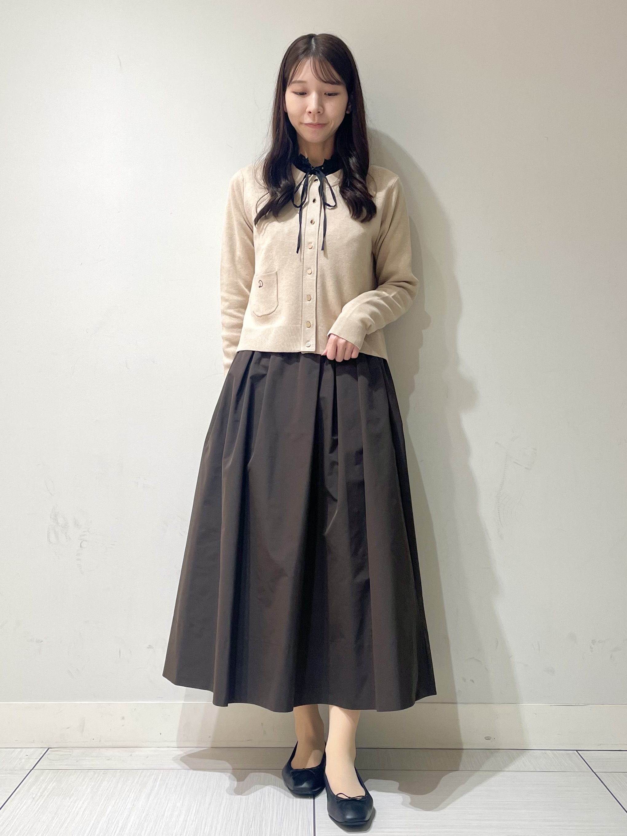 ことさんの「DRESSTERIOR｜【5色展開/ウォッシャブル】コットンカシミヤカーディガン」を使ったコーディネート