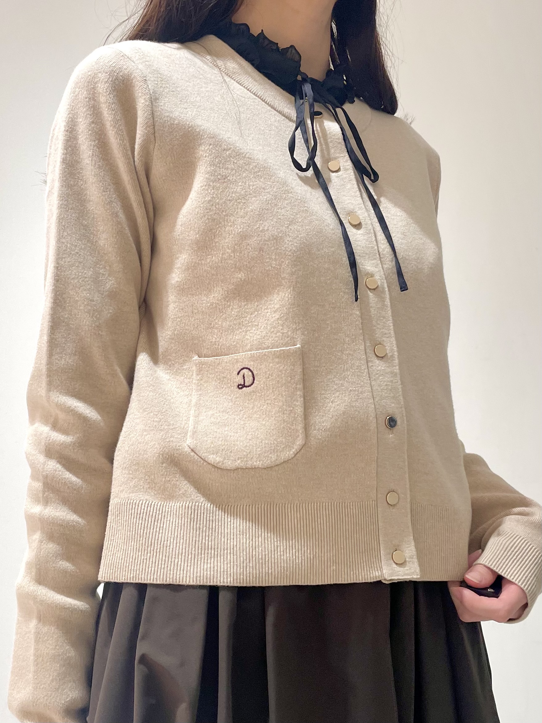 ことさんの「DRESSTERIOR｜【5色展開/ウォッシャブル】コットンカシミヤカーディガン」を使ったコーディネート
