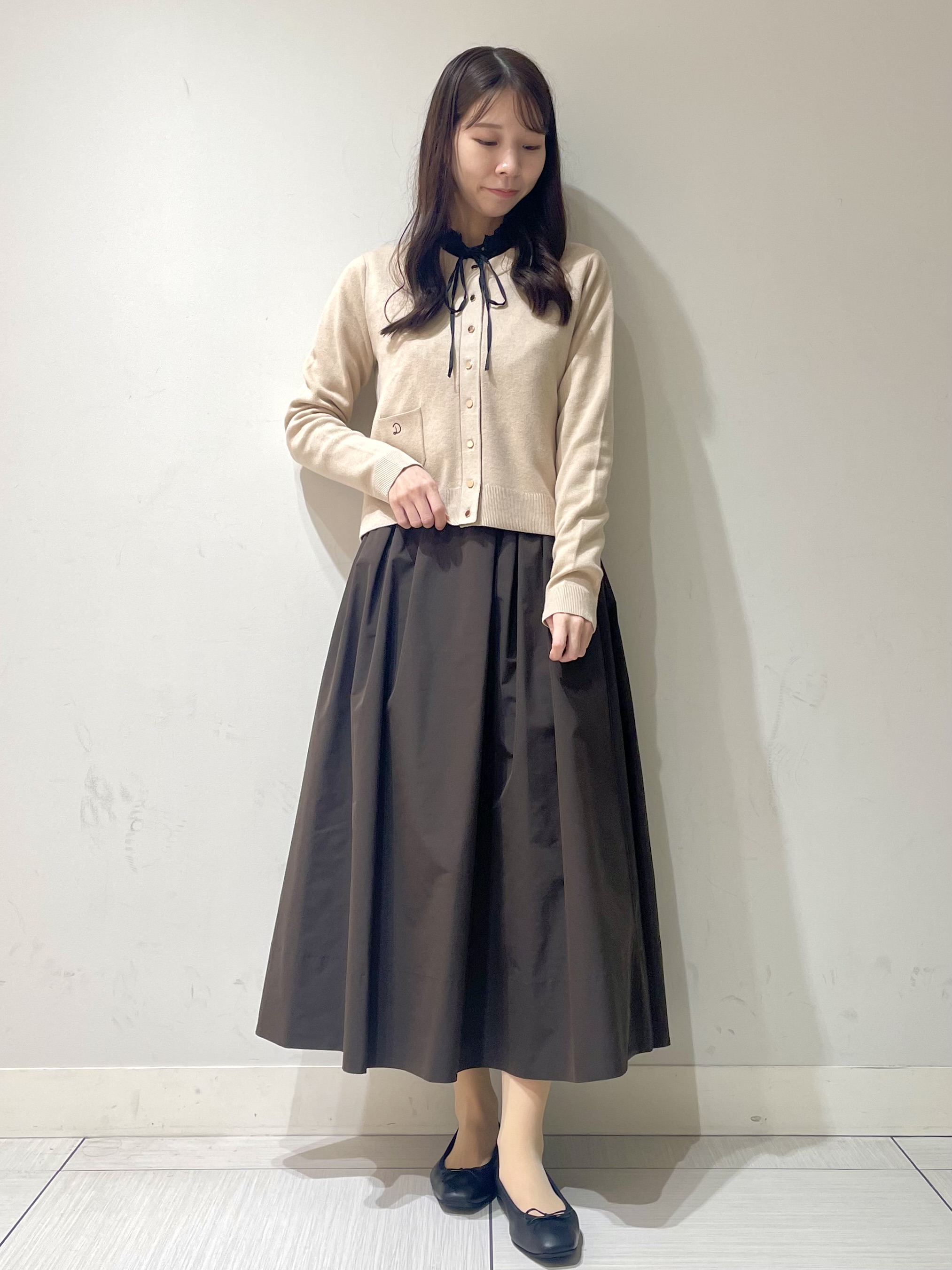ことさんの「DRESSTERIOR｜【5色展開/ウォッシャブル】コットンカシミヤカーディガン」を使ったコーディネート