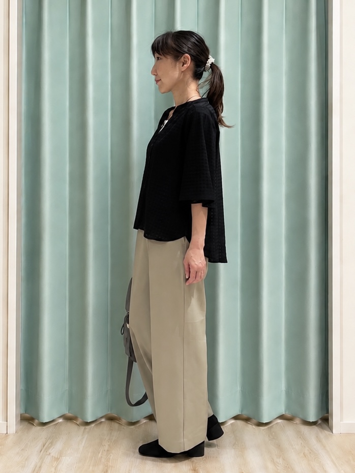 まつみさんの「SHOO･LA･RUE｜【洗濯機可/S-LL】二の腕隠せる 5分袖ギンガムシアーブラウス」を使ったコーディネート