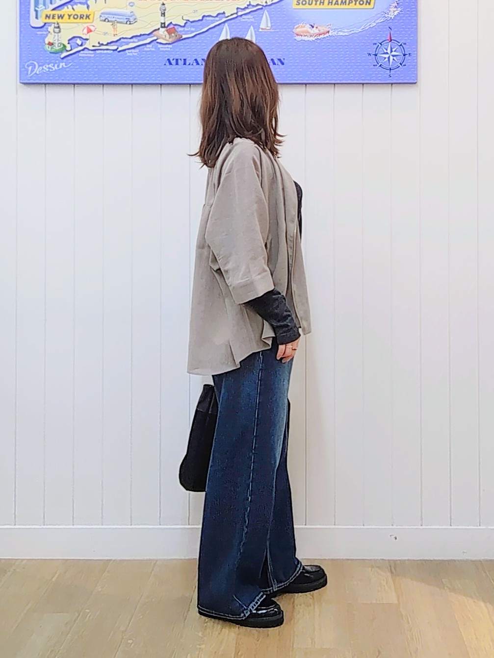 itoさんの「Dessin｜ドルマンスリーブ シアーシャツブルゾン」を使ったコーディネート