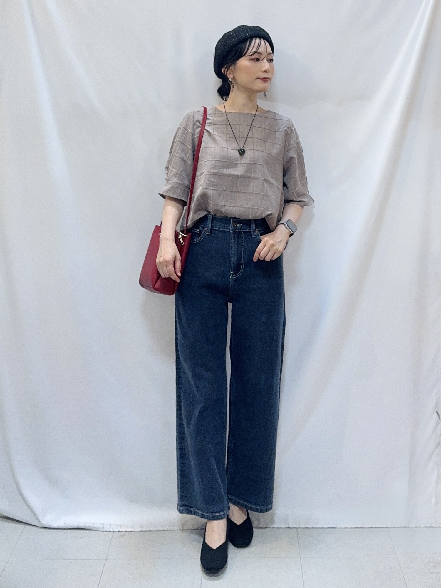 𝐇𝐢𝐫𝐨𝐦𝐢さんの「SHOO･LA･RUE｜【セットアップ可/S-LL】1枚で秋気分 モールチェックタックスリーブ ブラウス」を使ったコーディネート