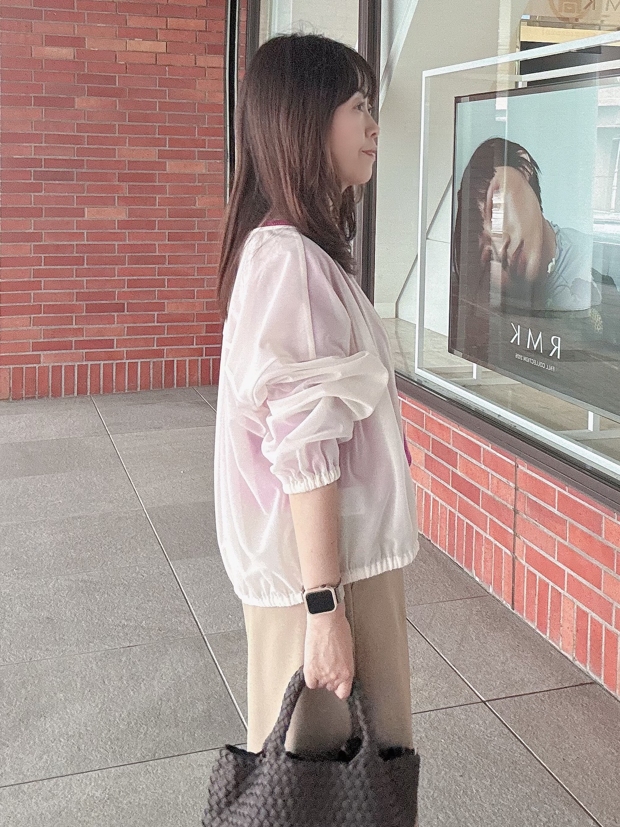 makiさんの「UNTITLED｜【秋羽織り/ジップ】トリコットシアーブラウス」を使ったコーディネート