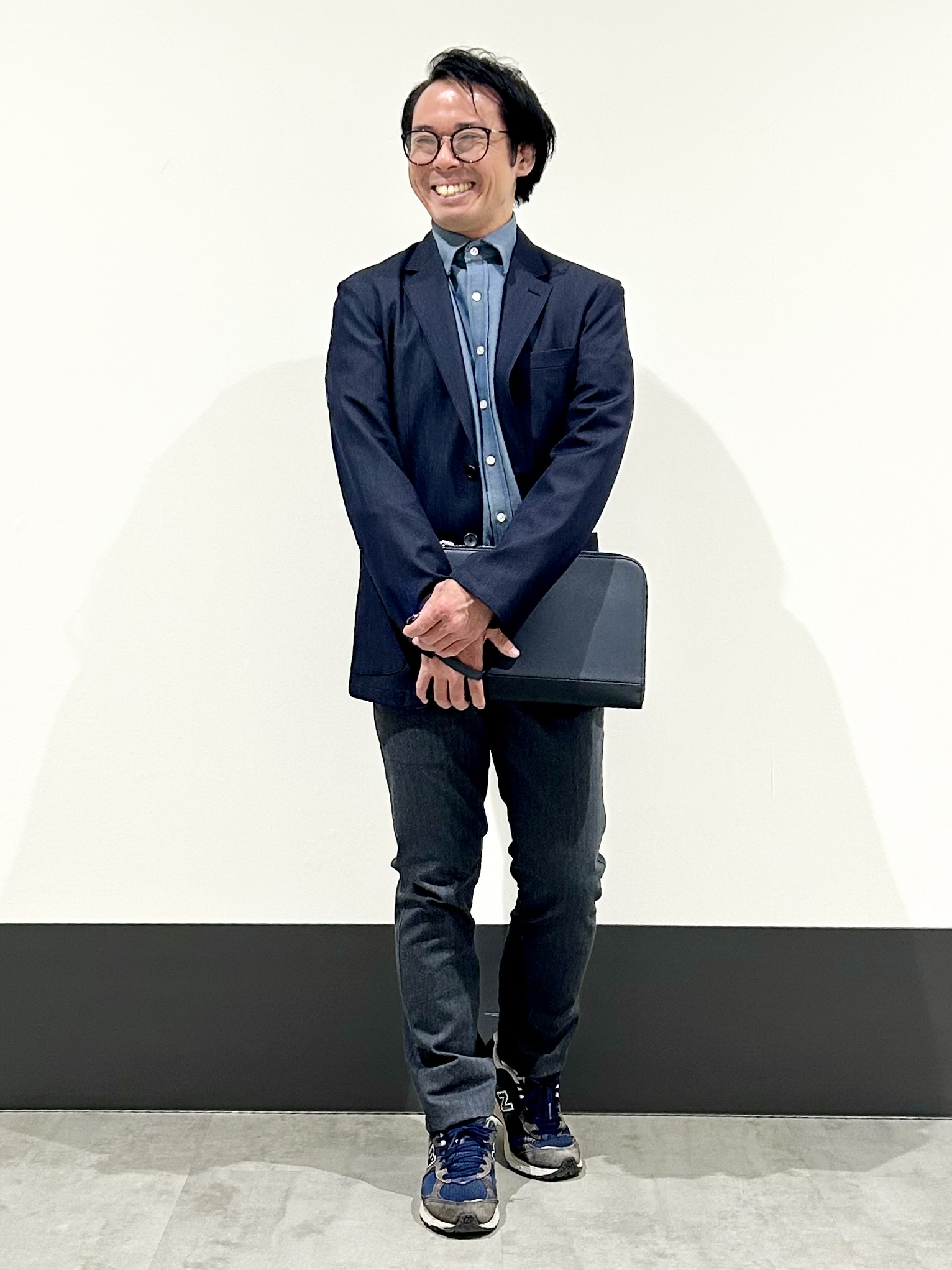 KENJI Iさんの「THE SHOP TK｜【ストレッチ／洗濯機OK／セットアップ可】デニムライク ジャケット」を使ったコーディネート