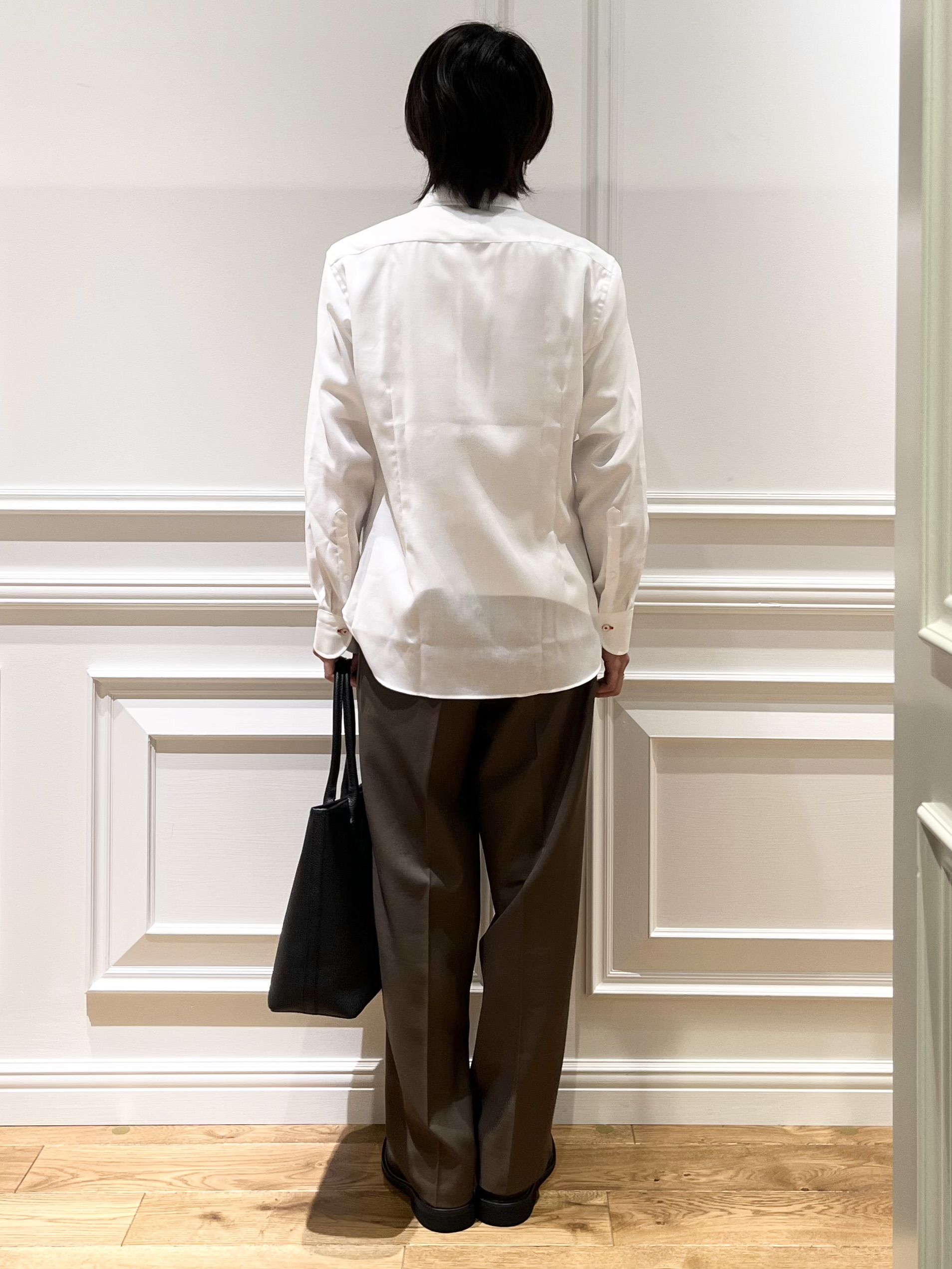 Watanabeさんの「DRESSTERIOR｜【形態安定/日本製】コットンカルゼ ドレスシャツ」を使ったコーディネート